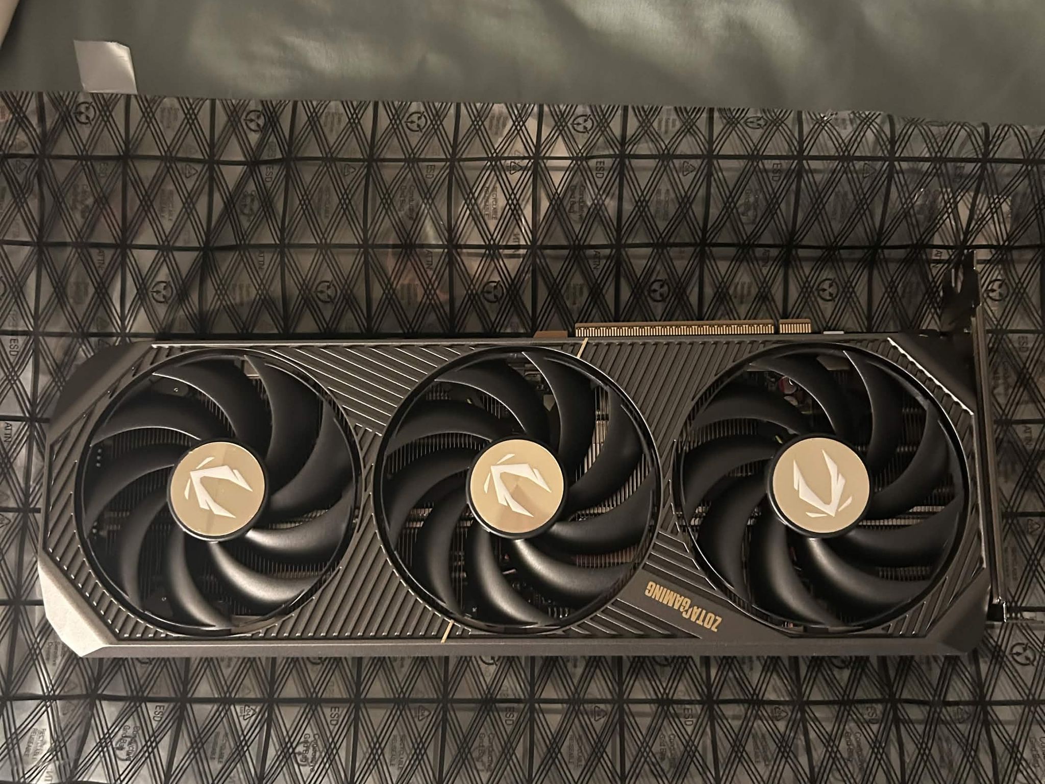 Zotac GAMING GeForce RTX 5070 SOLID CORE OC