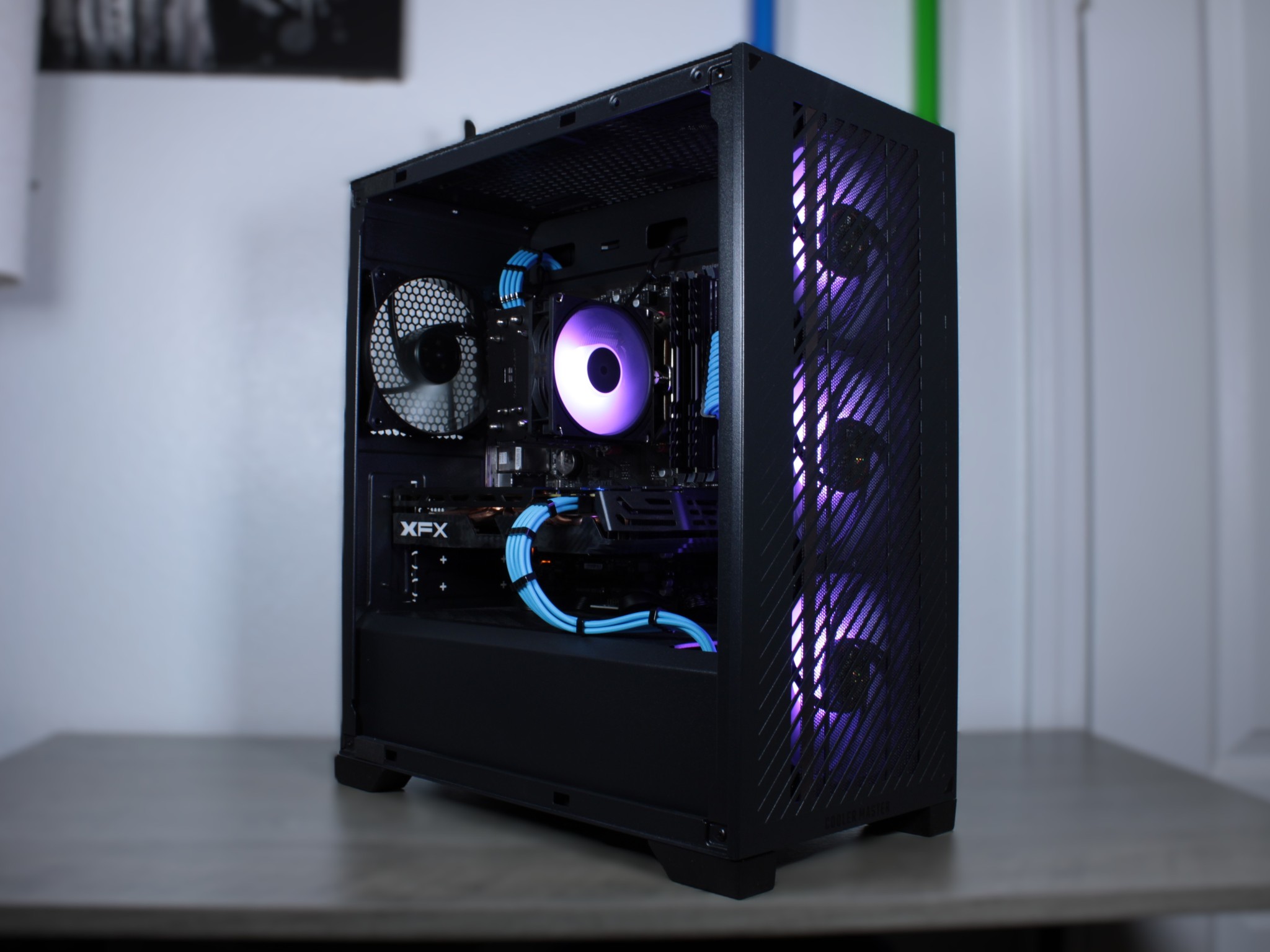AMD RX 580 8GB | Ryzen 5 2600 | 16 GB DDR4 3200MHz Ram | 1 TB NVMe M.2 | Win 11 Activated | WiFi