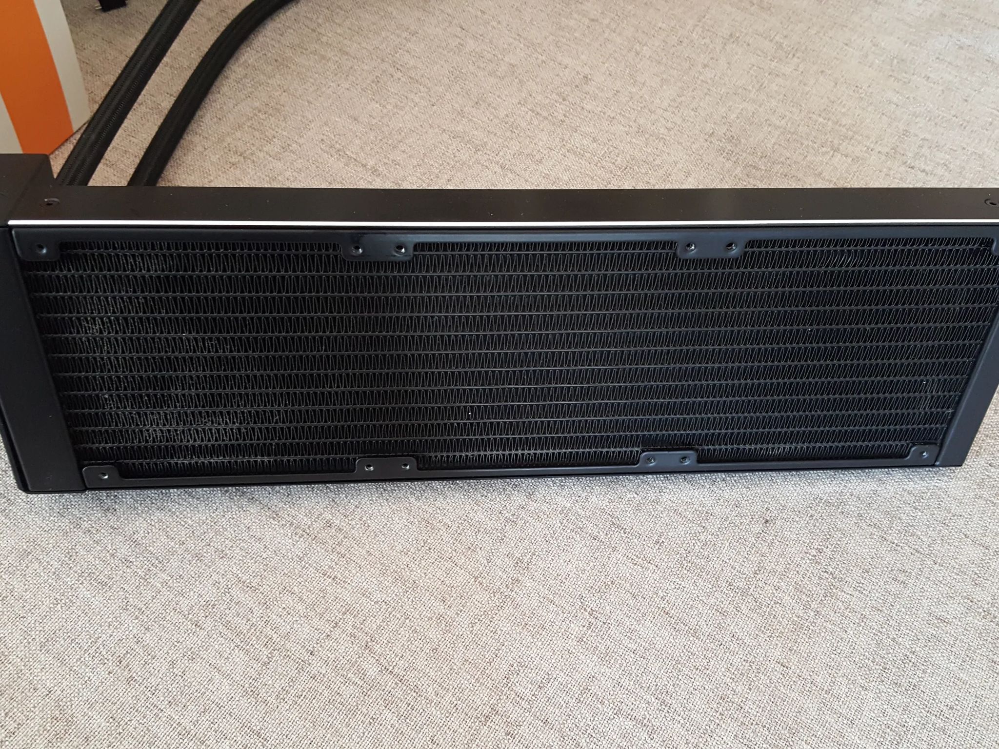 EK Nucleus AIO CR360 Lux D-RGB