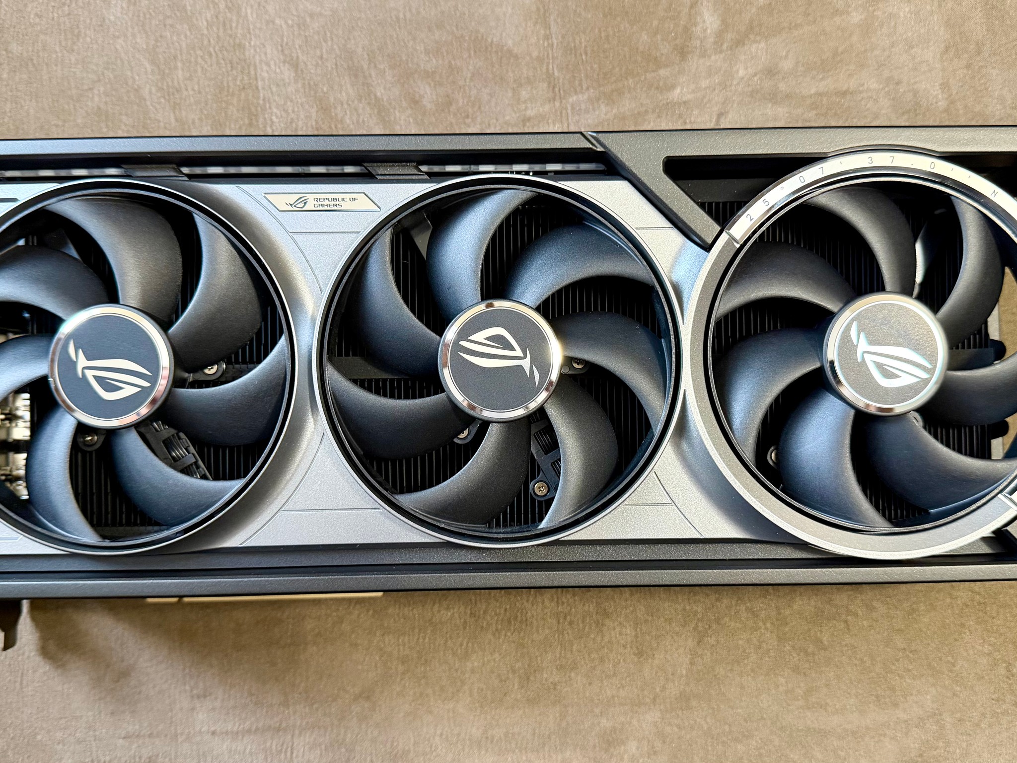 ASUS-ROG Astral NVIDIA GeForce RTX 5090 32GB GDDR7 PCI Express 5.0 Graphics Card