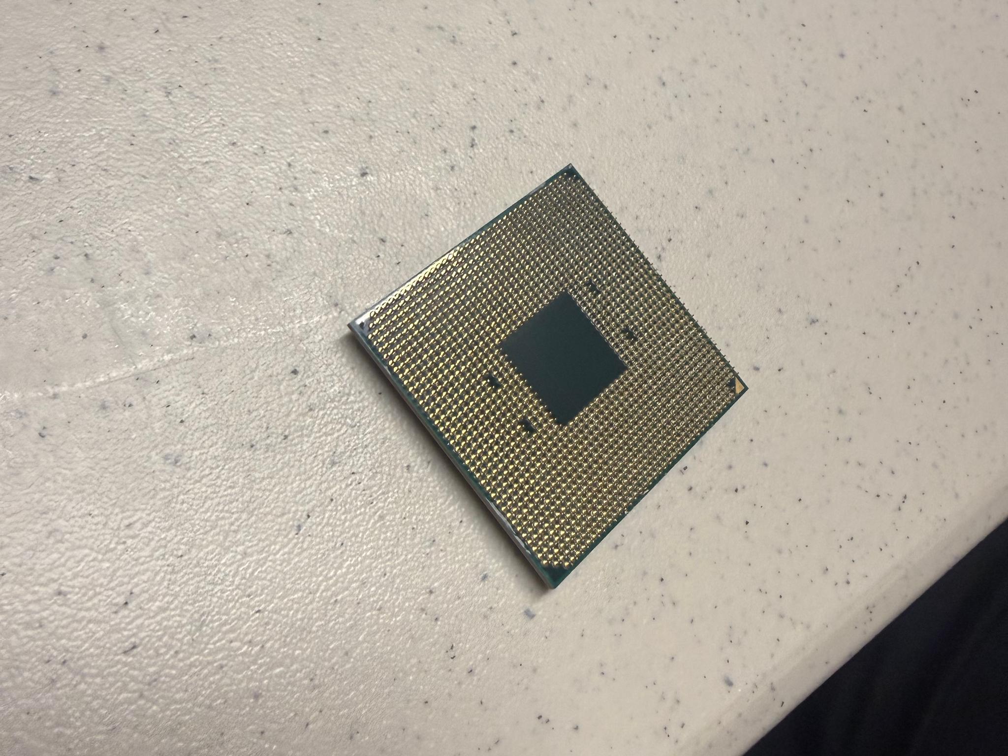 AMD Ryzen 7 5800XT - Image 5