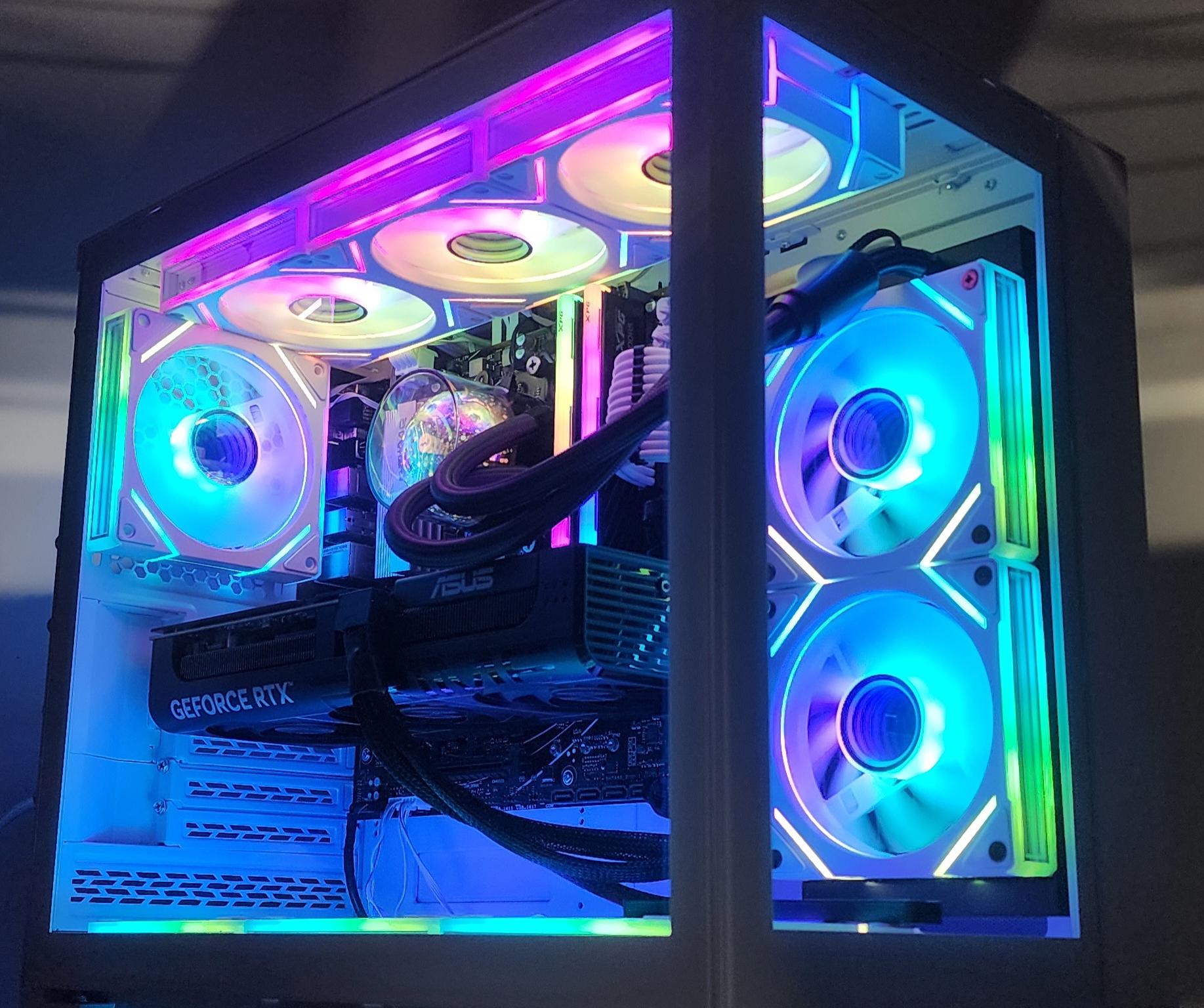 Gaming PC Ryzen 7 9700X 32GB RAM 1TB SSD RTX 5070 12GB Windows 11 Computer