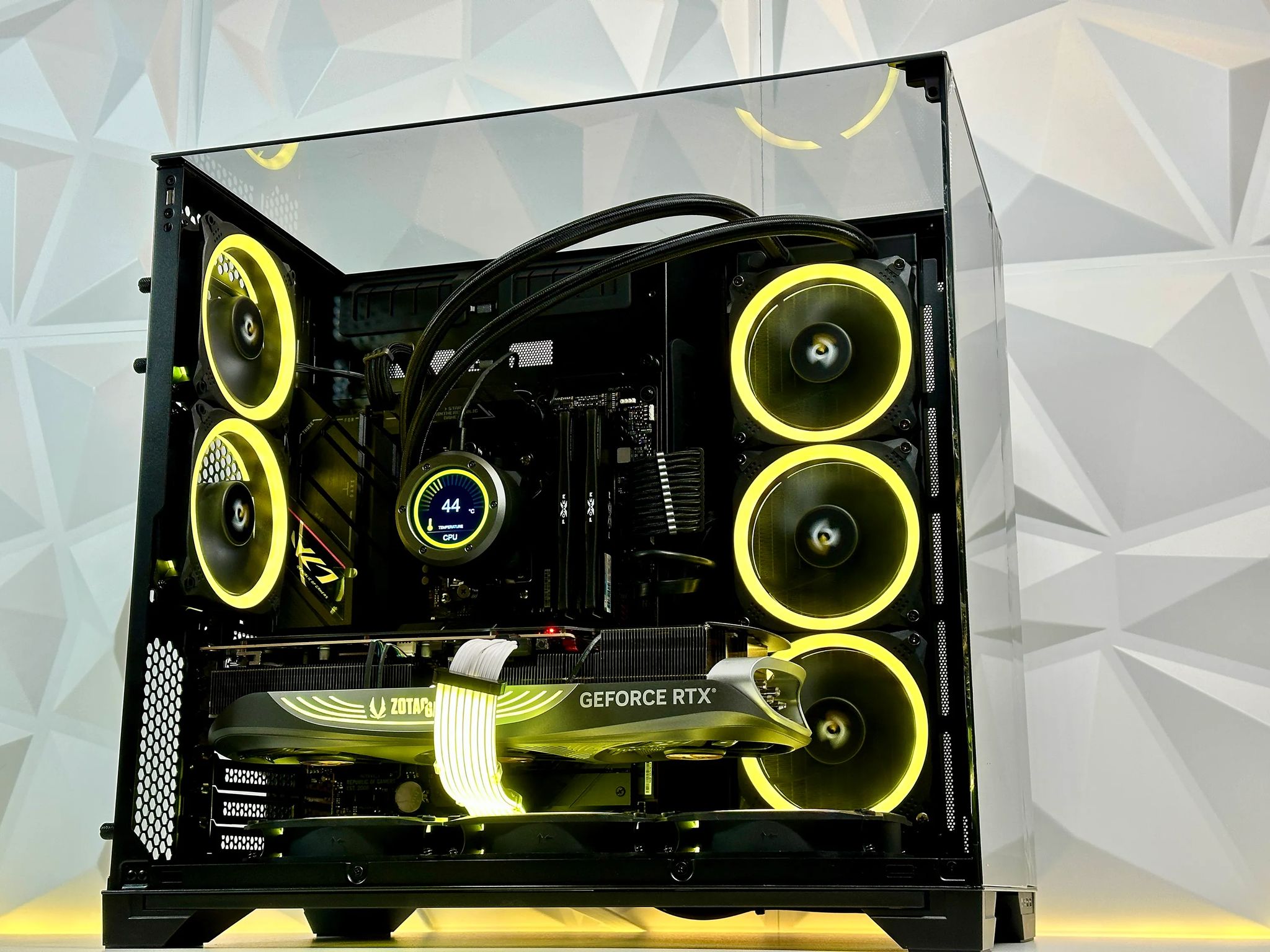 🤢💪🏻👨🏻‍🔬Hulk||Extreme Gaming PC🟢Nvidia RTX 4080 16GB🟢AMD Ryzen 7 7800X3D 3D V-Cache🟢32GB DDR5🟢2TB SSD