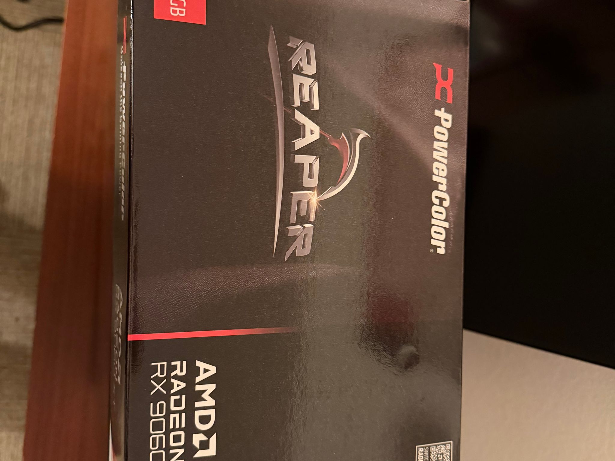 AMD Radeon Power Color 9060XT 16GB