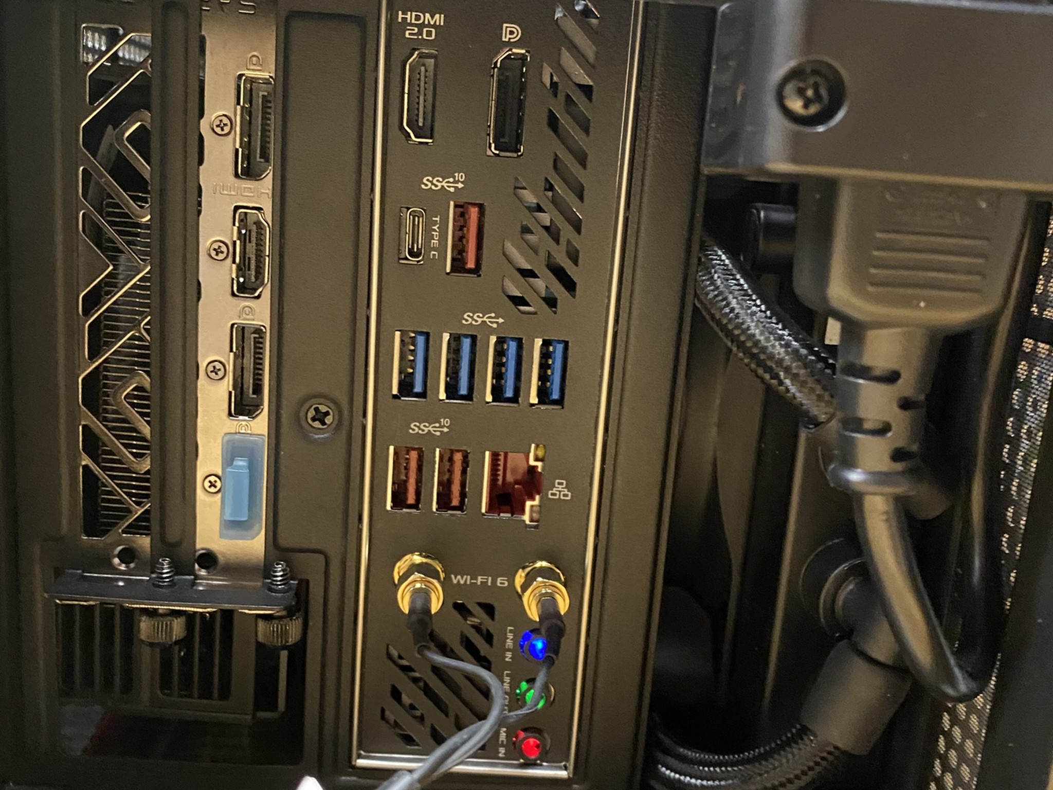 Small ITX Gaming PC | NZXT H1 Case (v1) | Ryzen 7 3700X & Radeon RX 5700XT