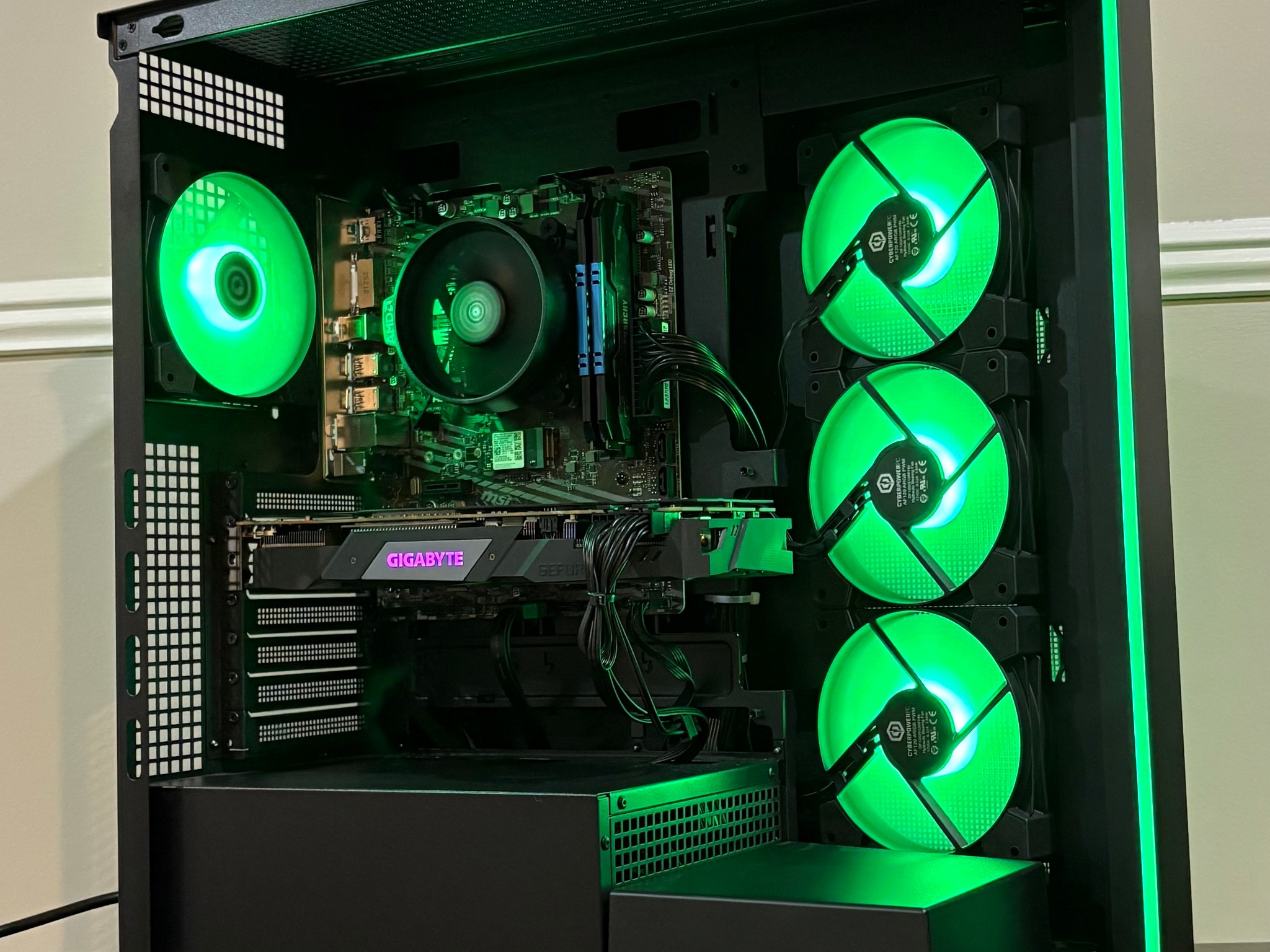 Eclipse Systems: 1440p Gaming PC