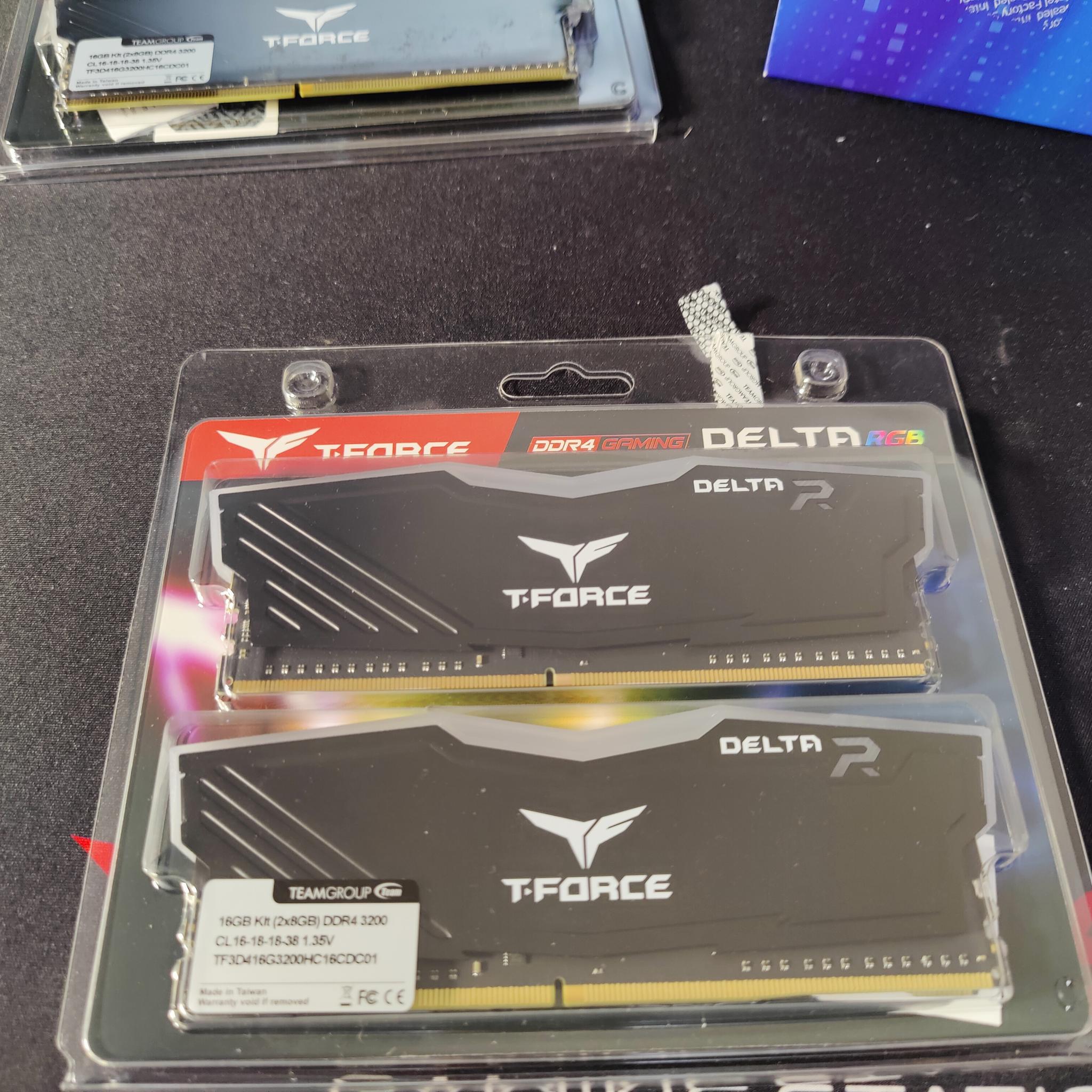 Team T-Force Delta RGB 16GB Ram set