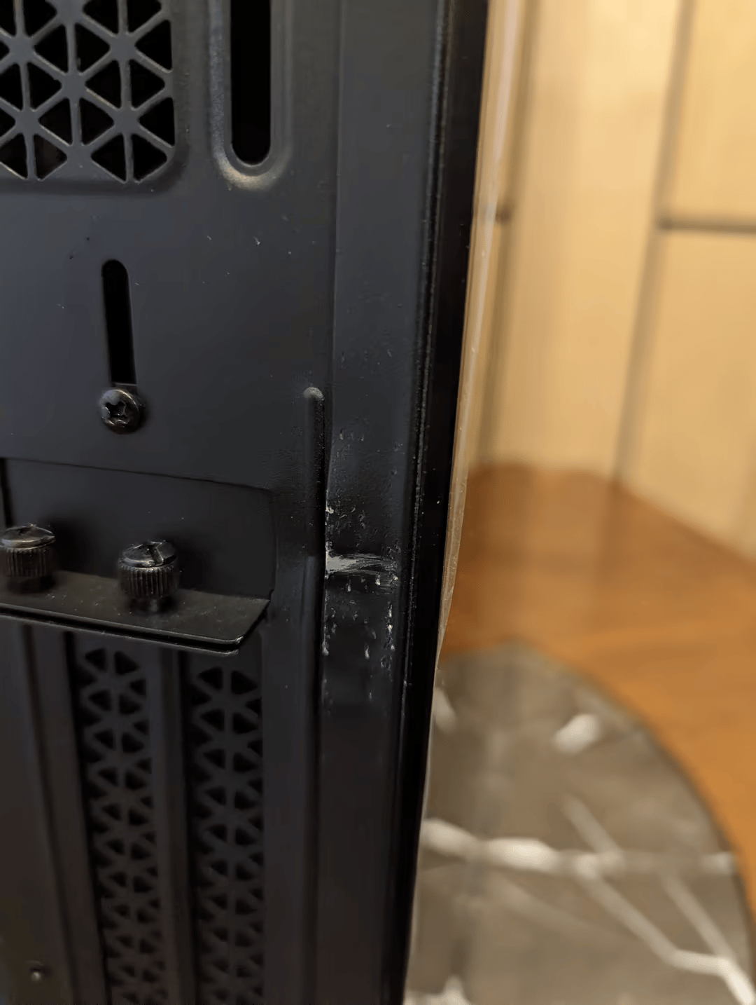 Open Box Corsair 4000X RGB Smart Case - light damage