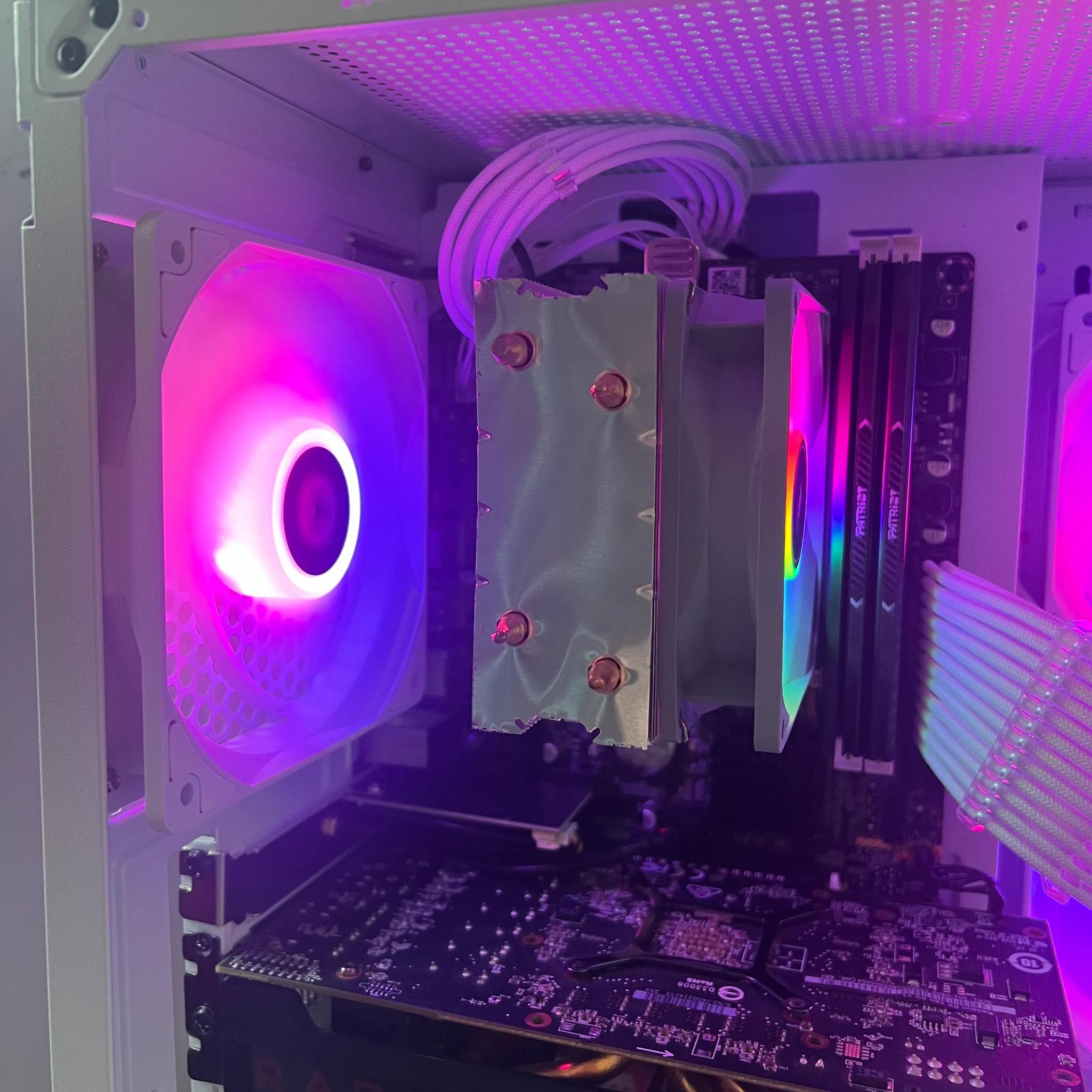 Budget Beast Gaming PC | RX 580 8GB | Intel Core i7 | 16GB RAM | 256 SSD | Windows 10 PRO |