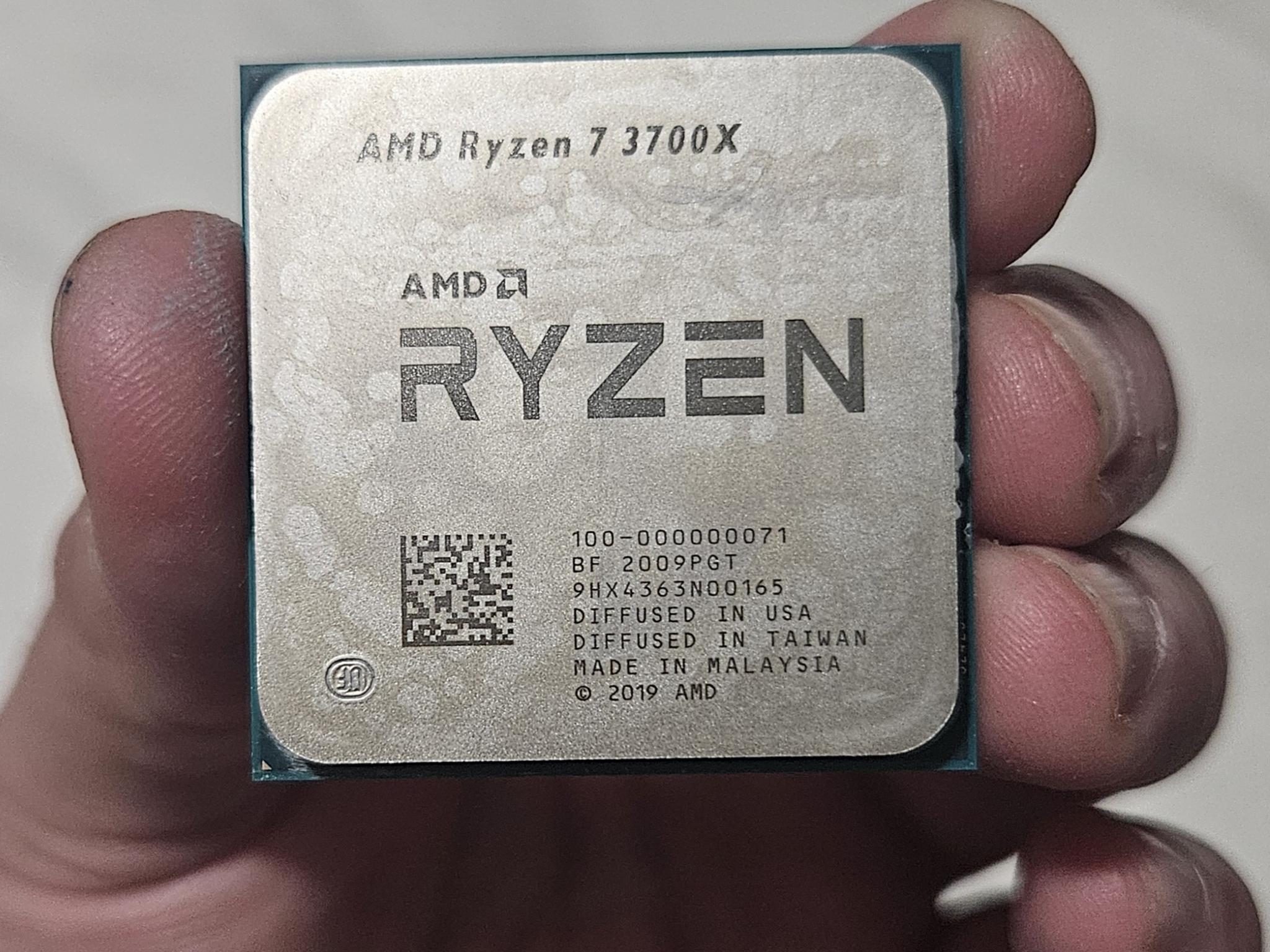 AMD Ryzen 7 3700x
