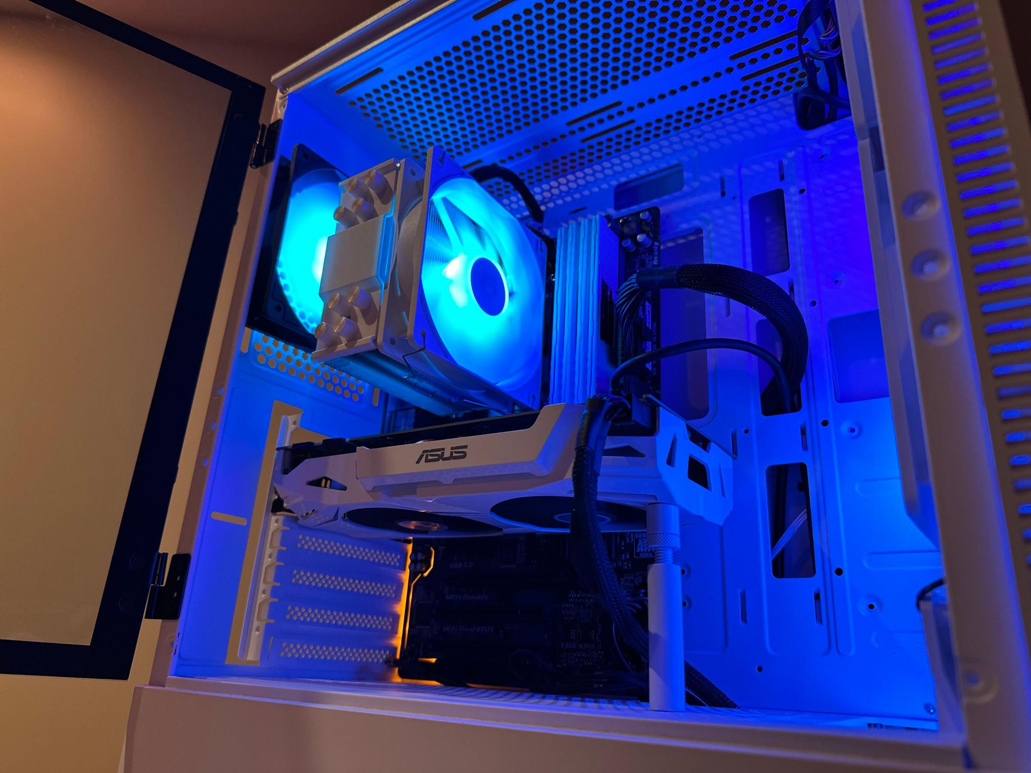 Starter Gaming PC - Intel Core i7-4790 | ASUS NVIDIA GeForce GTX 1070 | 16GB Ram | 1TB SSD | Win10
