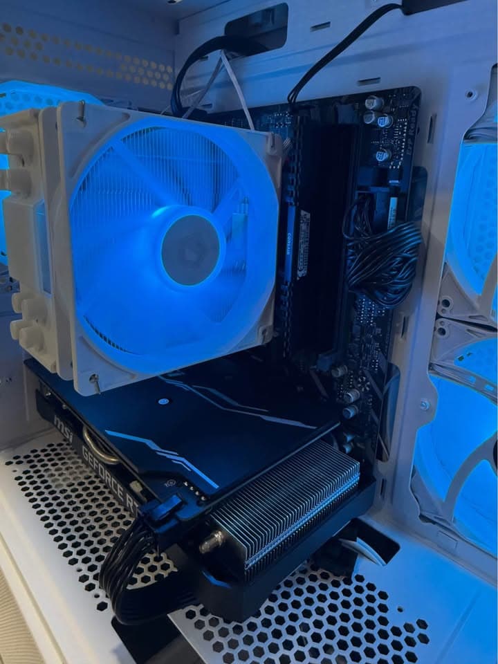 GAMING PC - RTX 2060 6GB - Ryzen 7 2700X - 16GB RAM - 1TB NVME