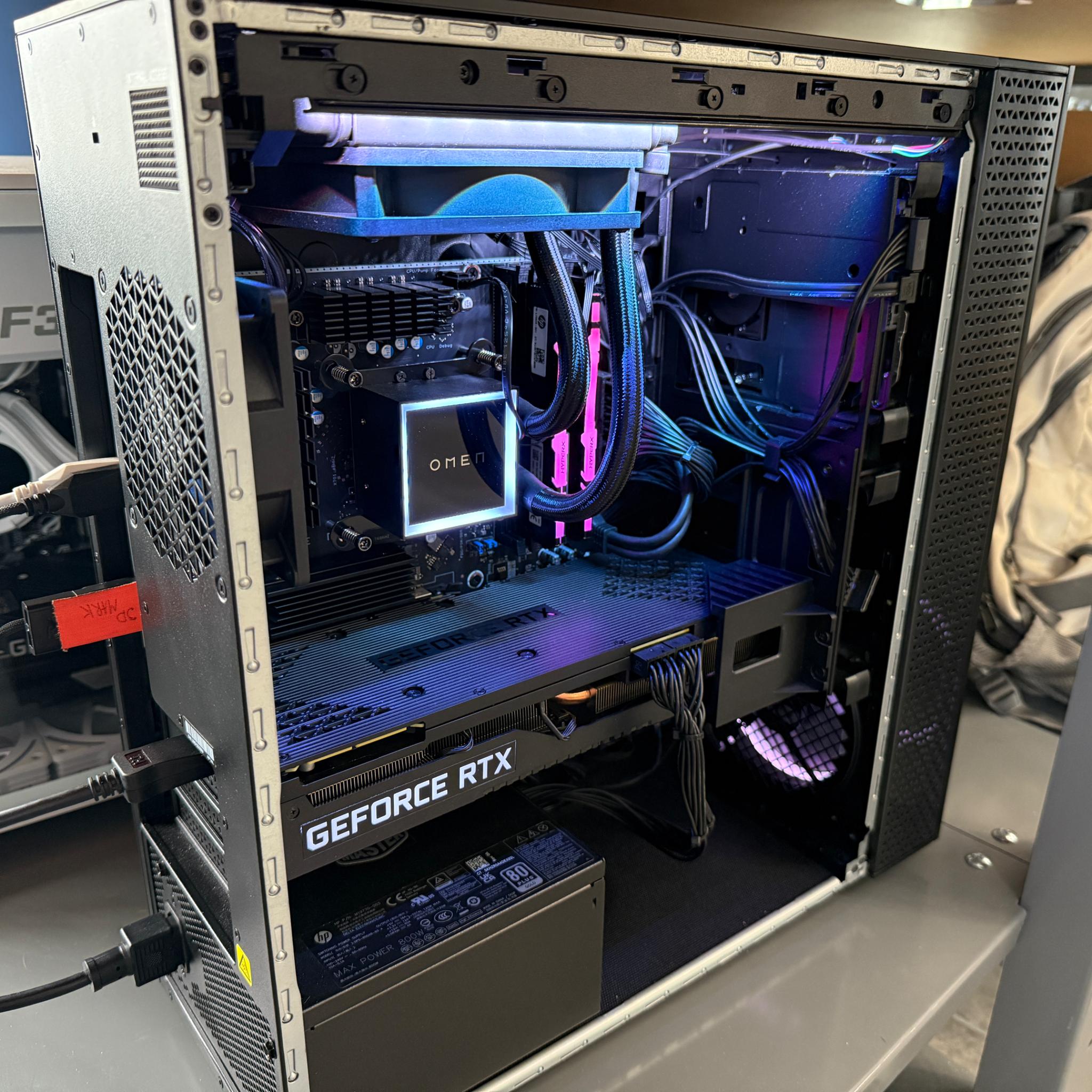 HP Omen 30L Gaming Desktop Ryzen 9 5900X RTX 3090 16GB RAM