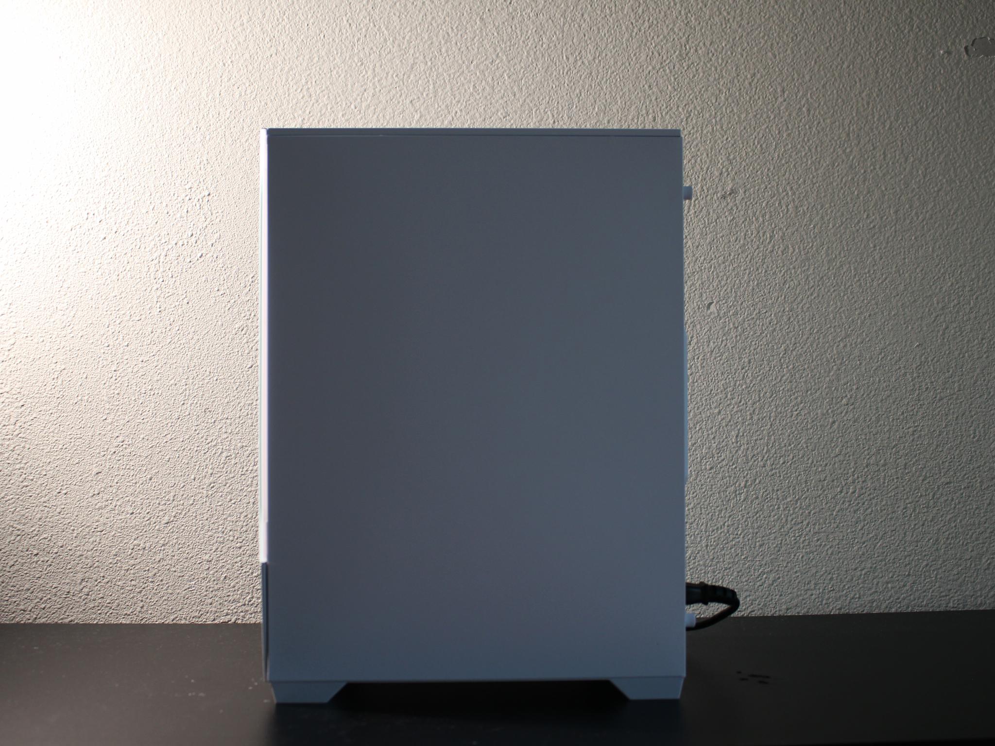 White Gaming PC | Windows 11 Pro | RX480 | R3 3100 | 512GB SSD | 16 GB RAM | WiFi and BLE