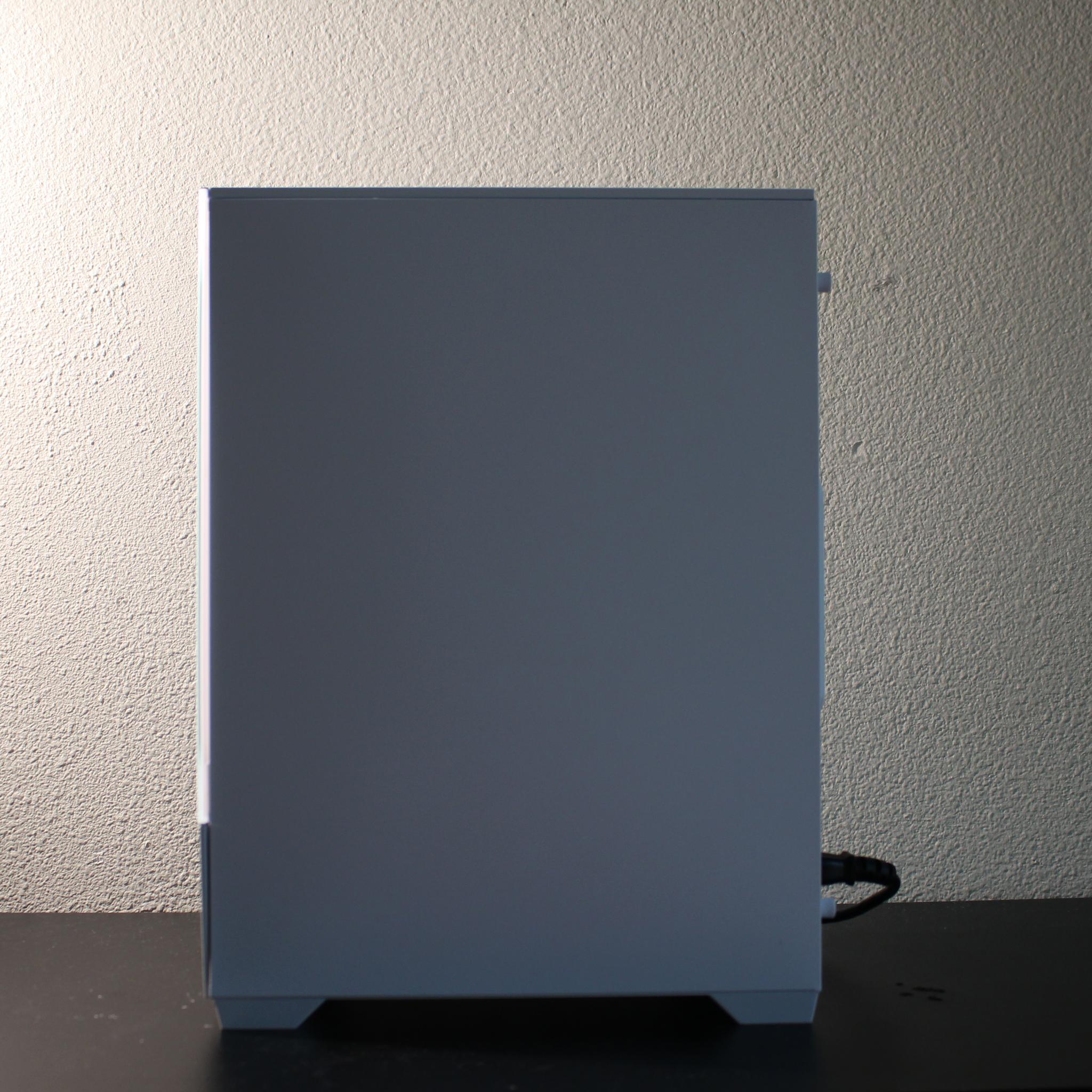 White Gaming PC | Windows 11 Pro | RX480 | R3 3100 | 512GB SSD | 16 GB RAM | WiFi and BLE