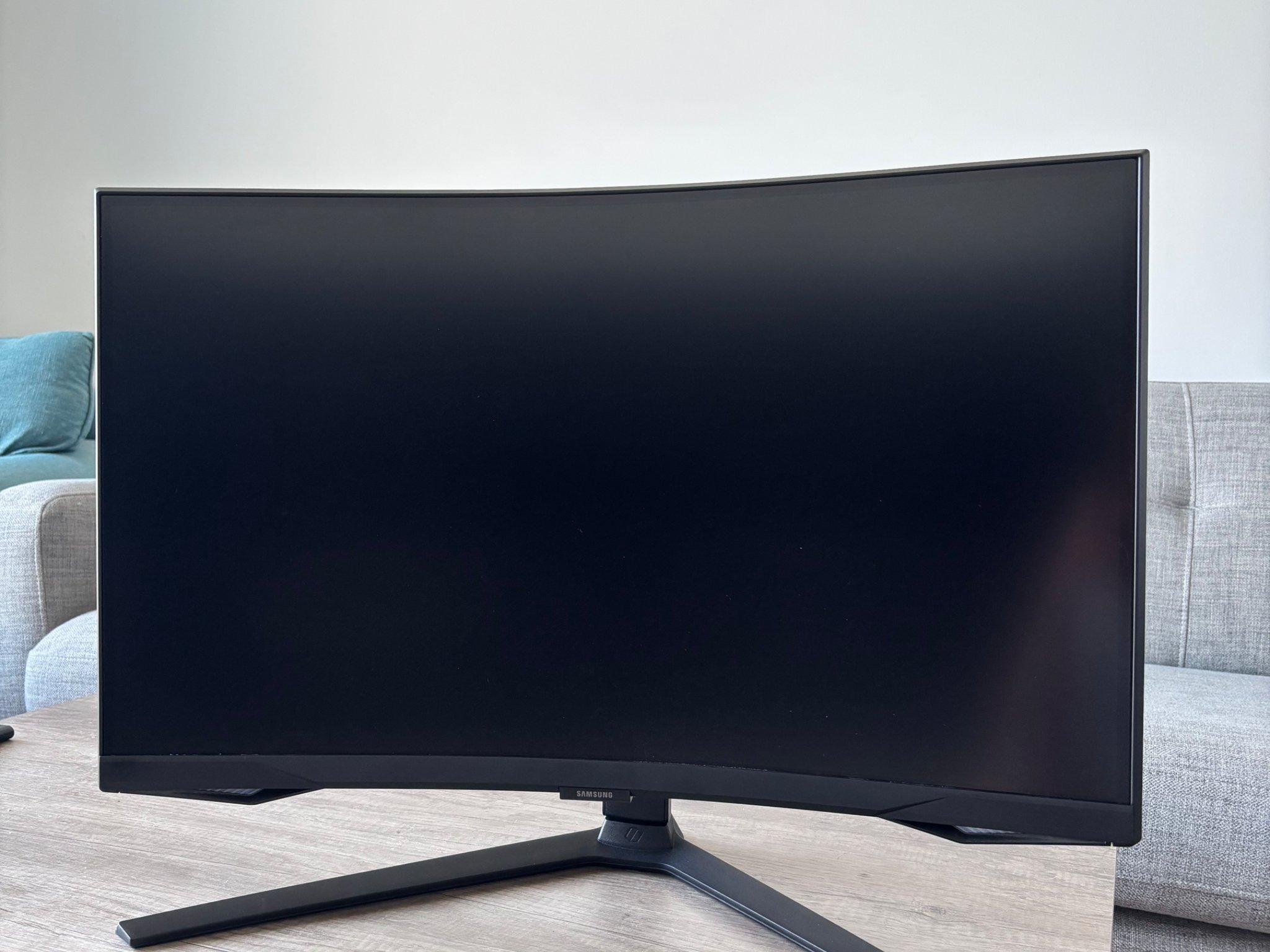 Samsung G65B 27”