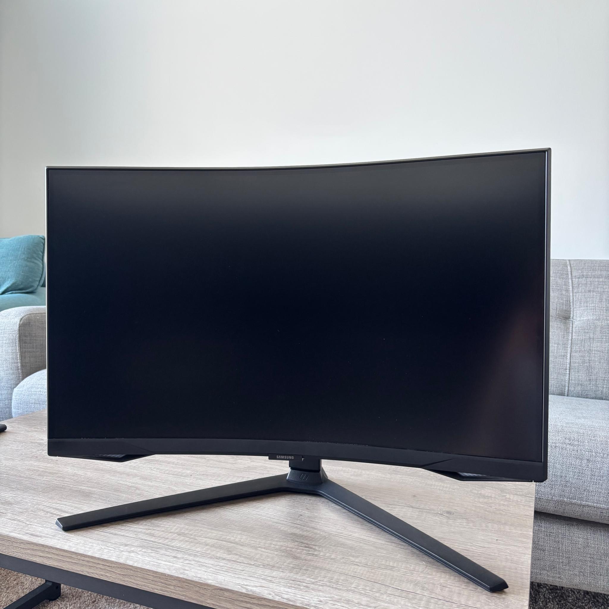Samsung G65B 27”