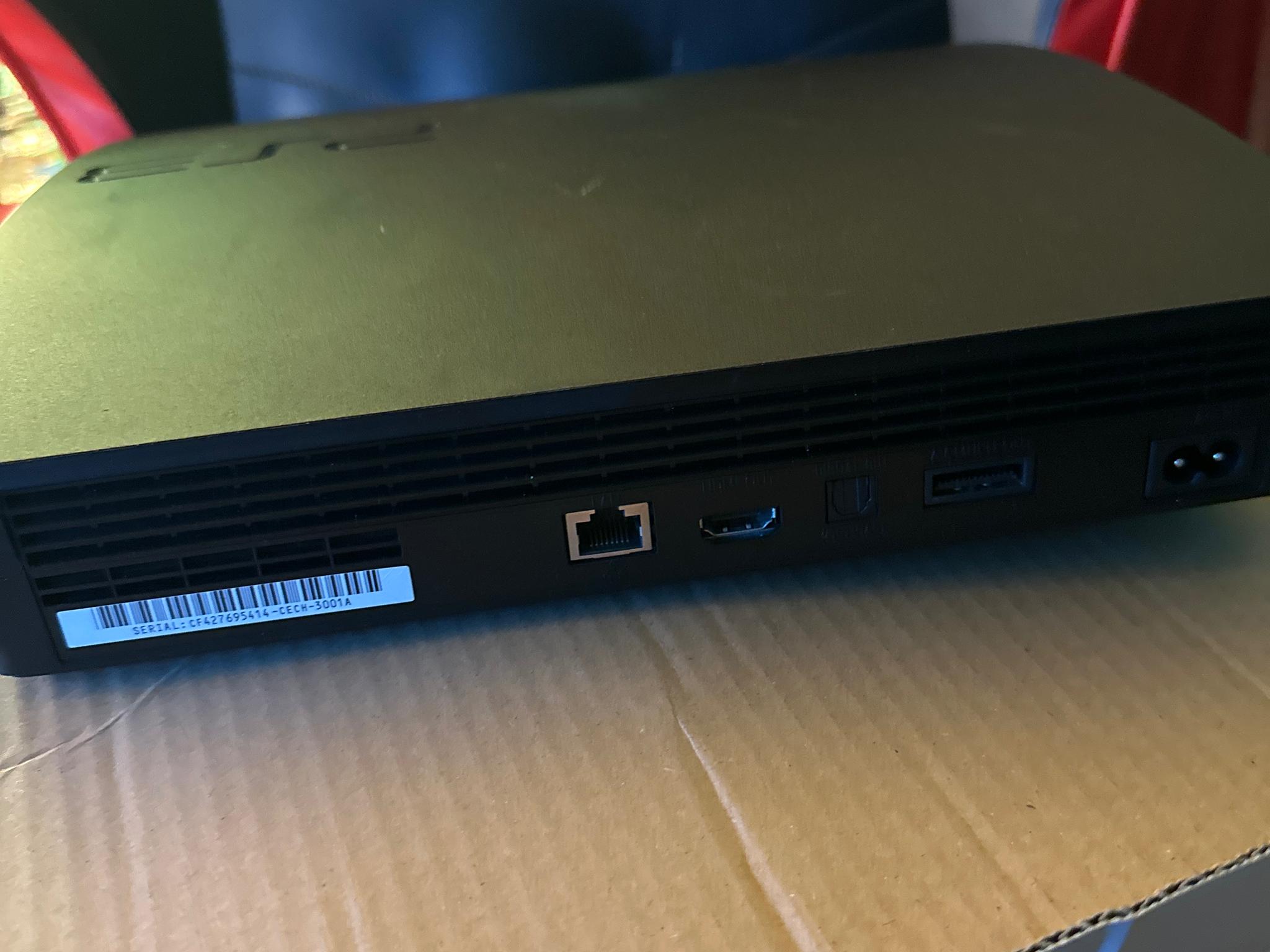PlayStation 3 Slim (160GB)
