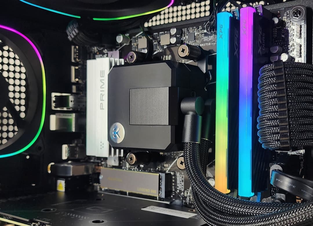 Gaming PC Ryzen 7 7700 32GB RAM 1TB SSD RTX 4070 SUPER 12GB Windows 11 Computer
