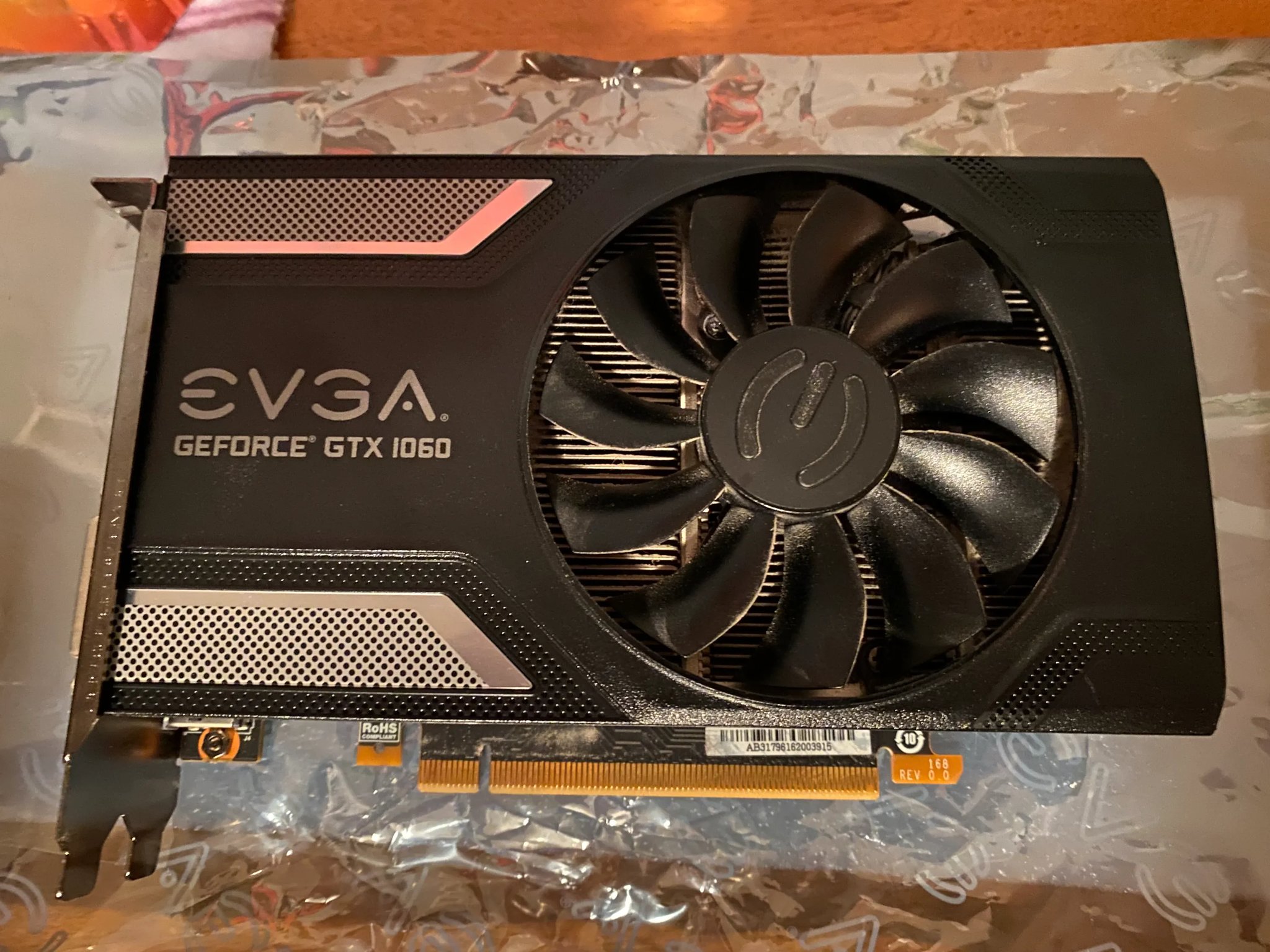 EVGA GeForce GTX 1060 SC GAMING, 03G-P4-6162-KR, 3GB GDDR5, ACX 2.0 (Single Fan)