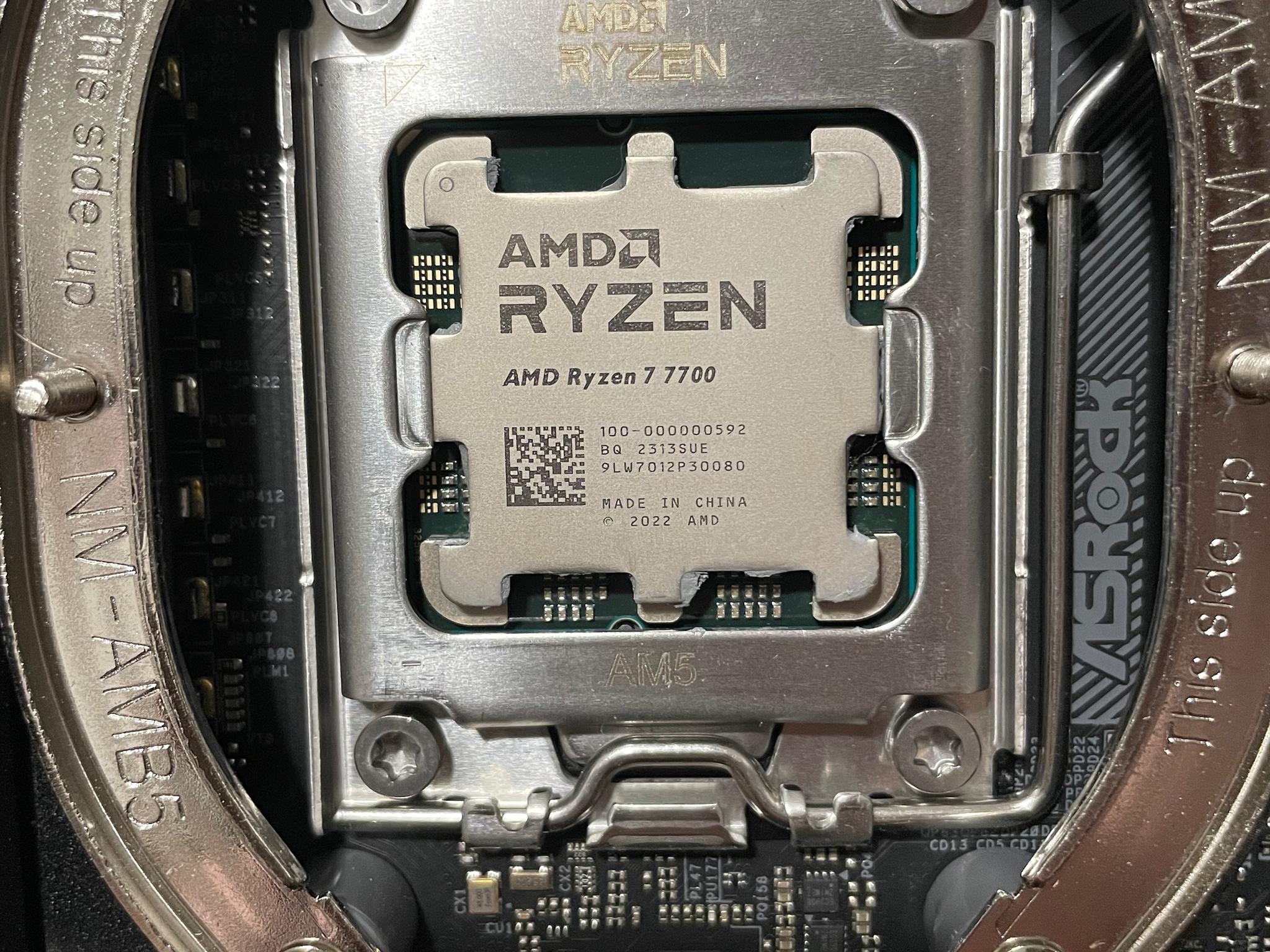 Ryzen 7700 + Mobo/Ram