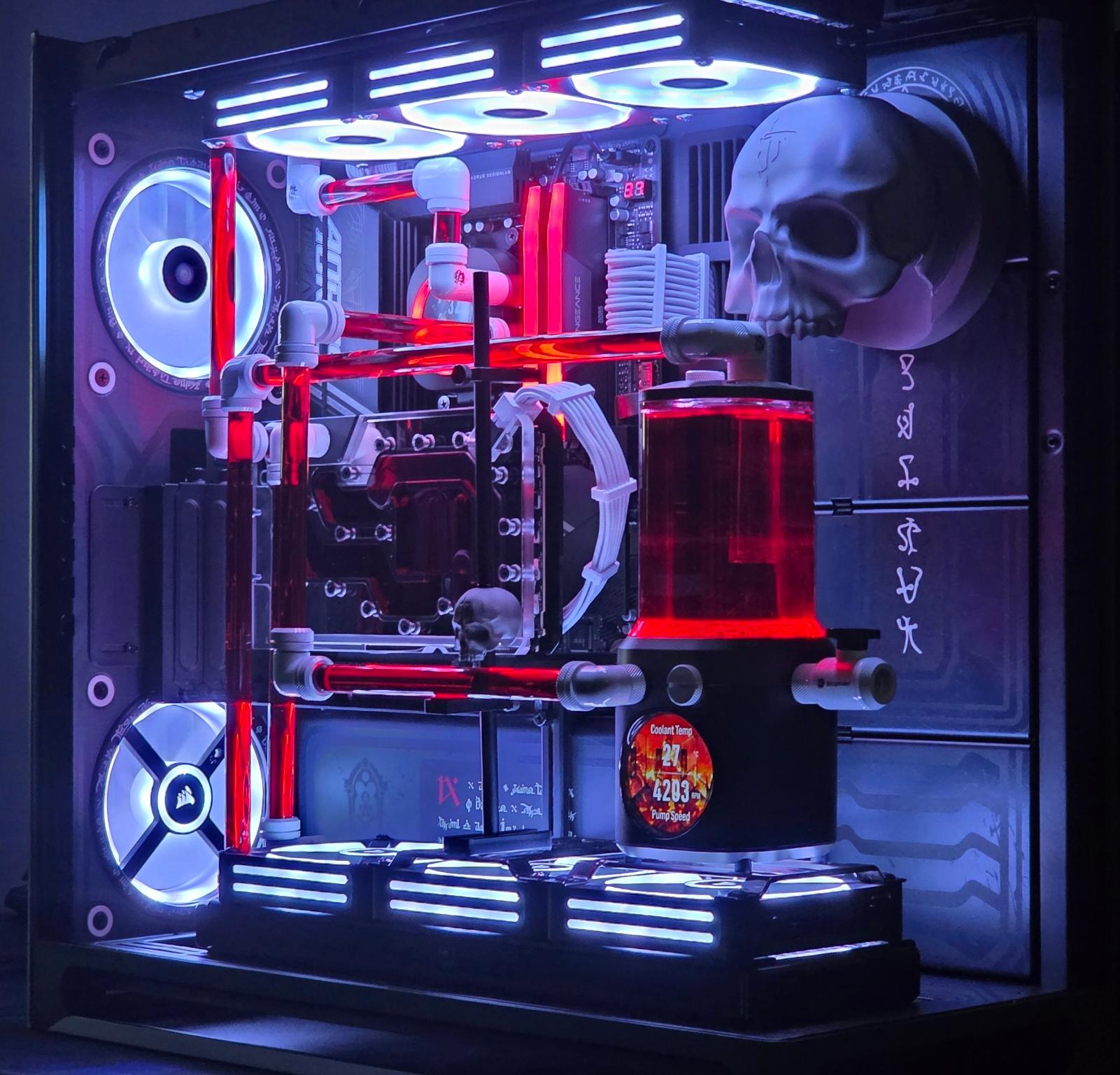 Doombringer Custom Loop RTX 5090 / Ryzen 9800X3D 10TB Total Storage