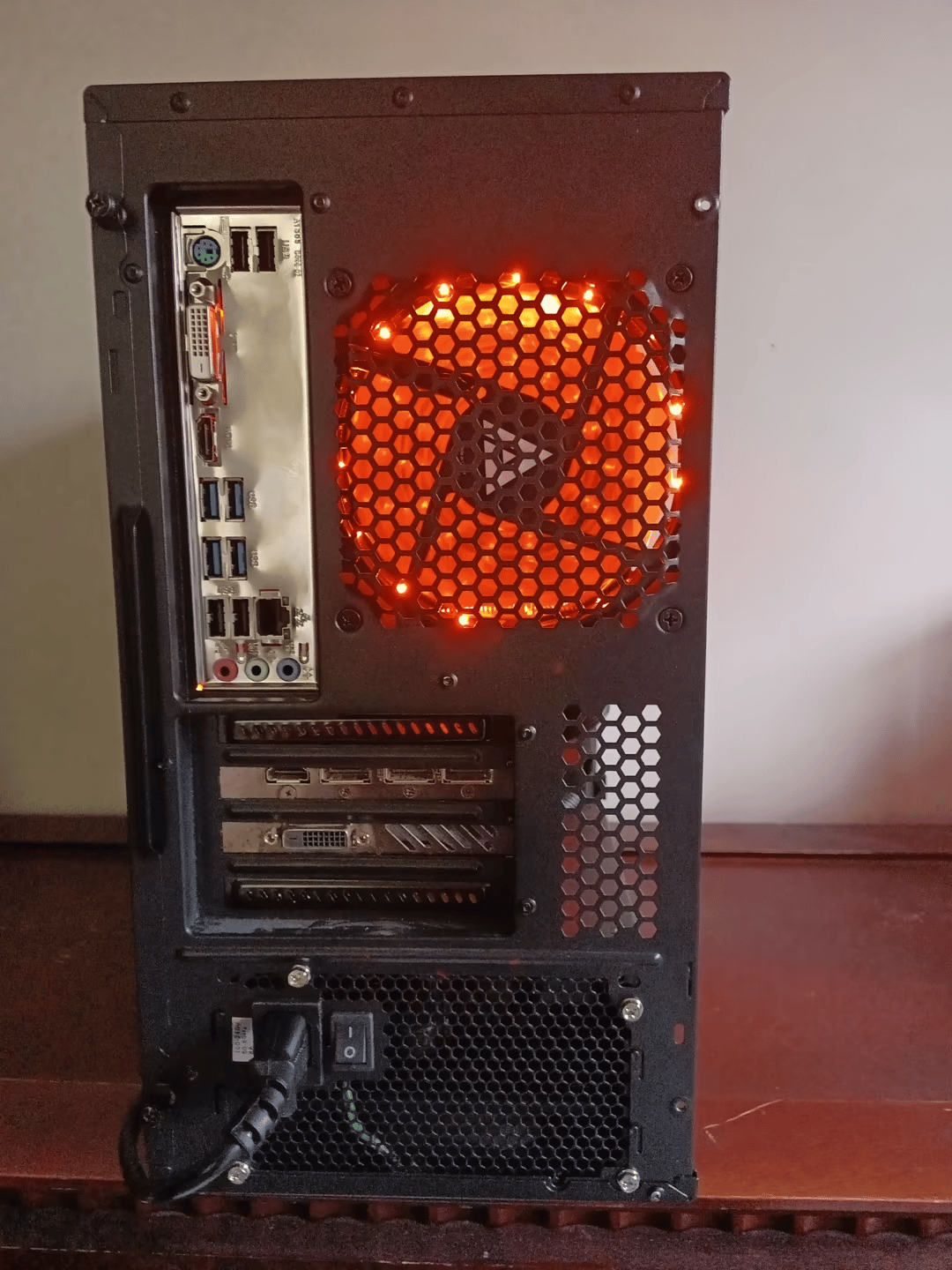 Custom Gaming PC+