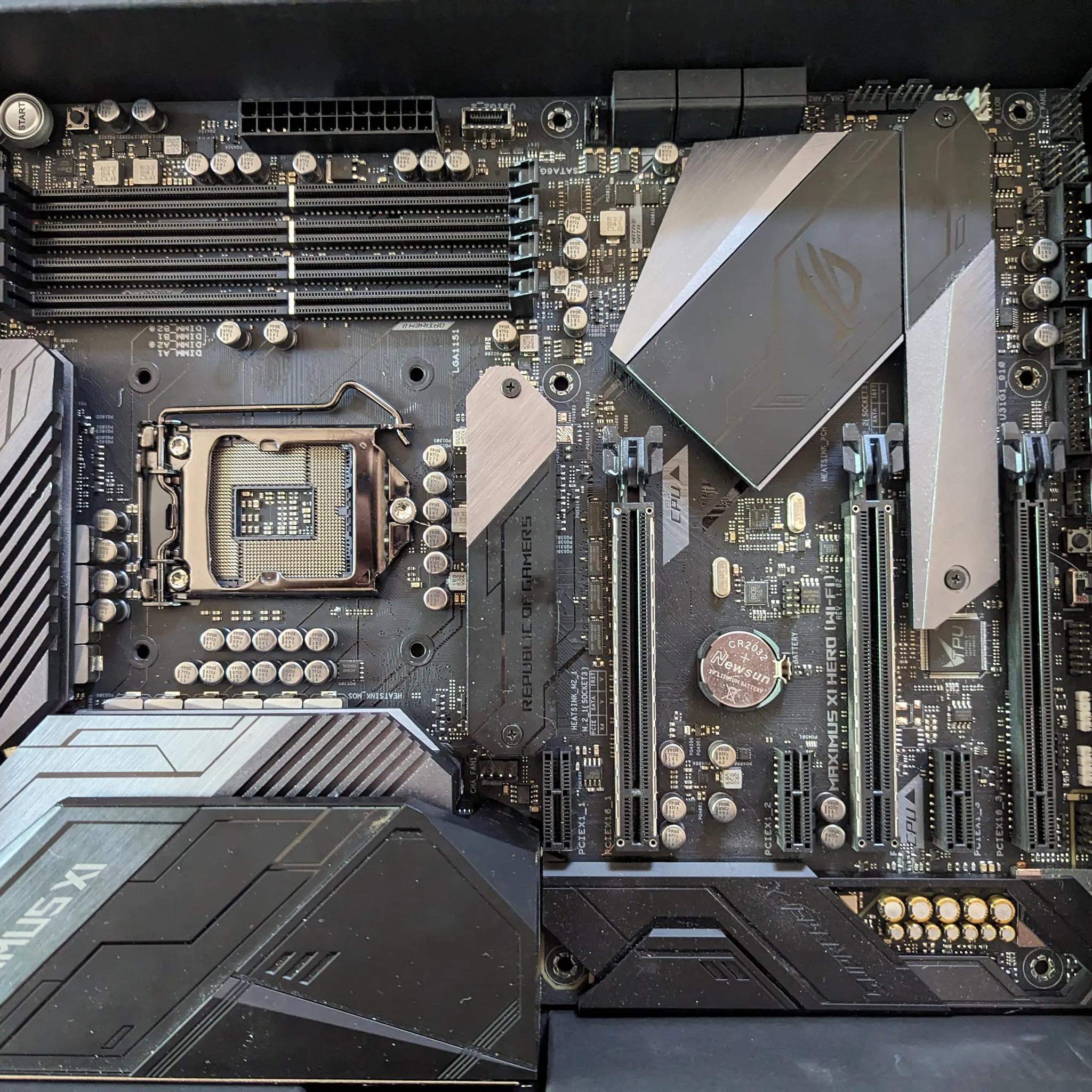 ASUS ROG Maximus XI Hero (WiFi) Z390 Motherboard