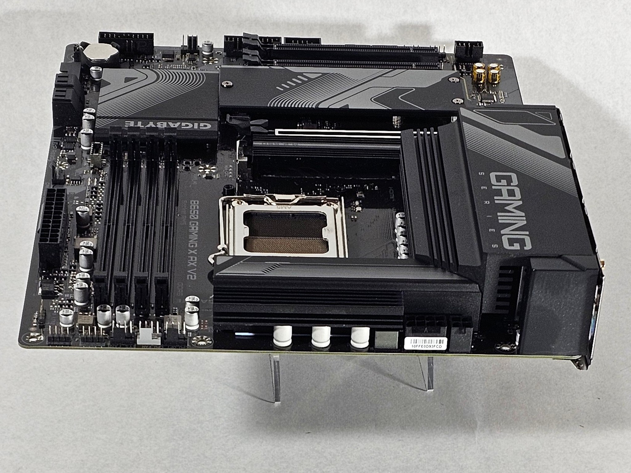 Gigabyte X670 AM5 ATX Gaming Motherboard DDR5