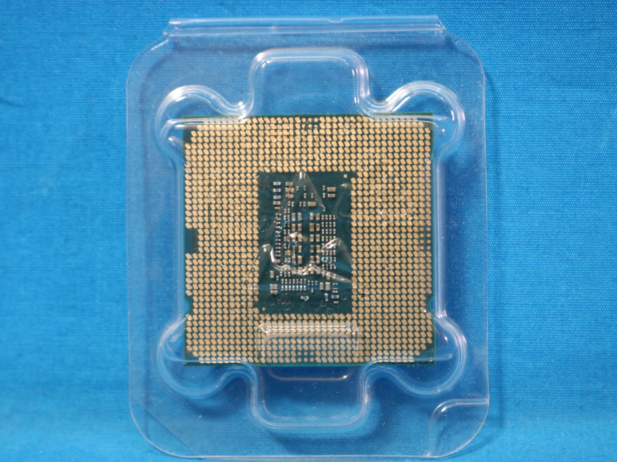 Intel Core i5-10400 2.90GHz Socket LGA1200 Hexa-Core Desktop CPU SRH3C