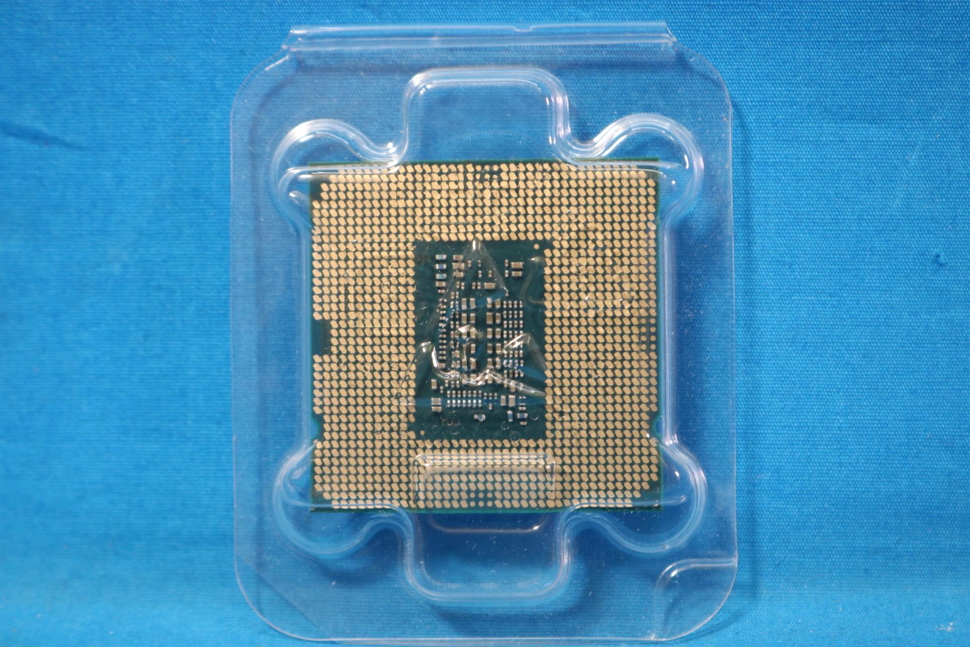 Intel Core i5-10400 2.90GHz Socket LGA1200 Hexa-Core Desktop CPU SRH3C