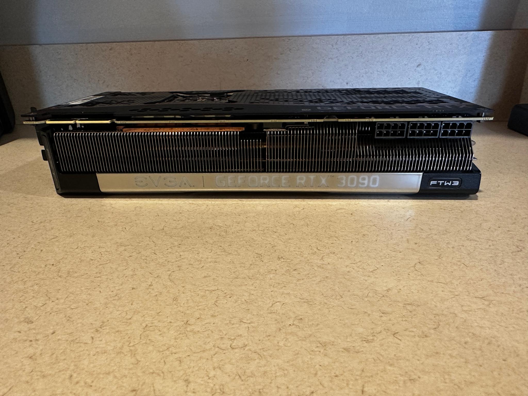 EVGA NVIDIA GeForce RTX 3090 FTW3 Ultra 24GB