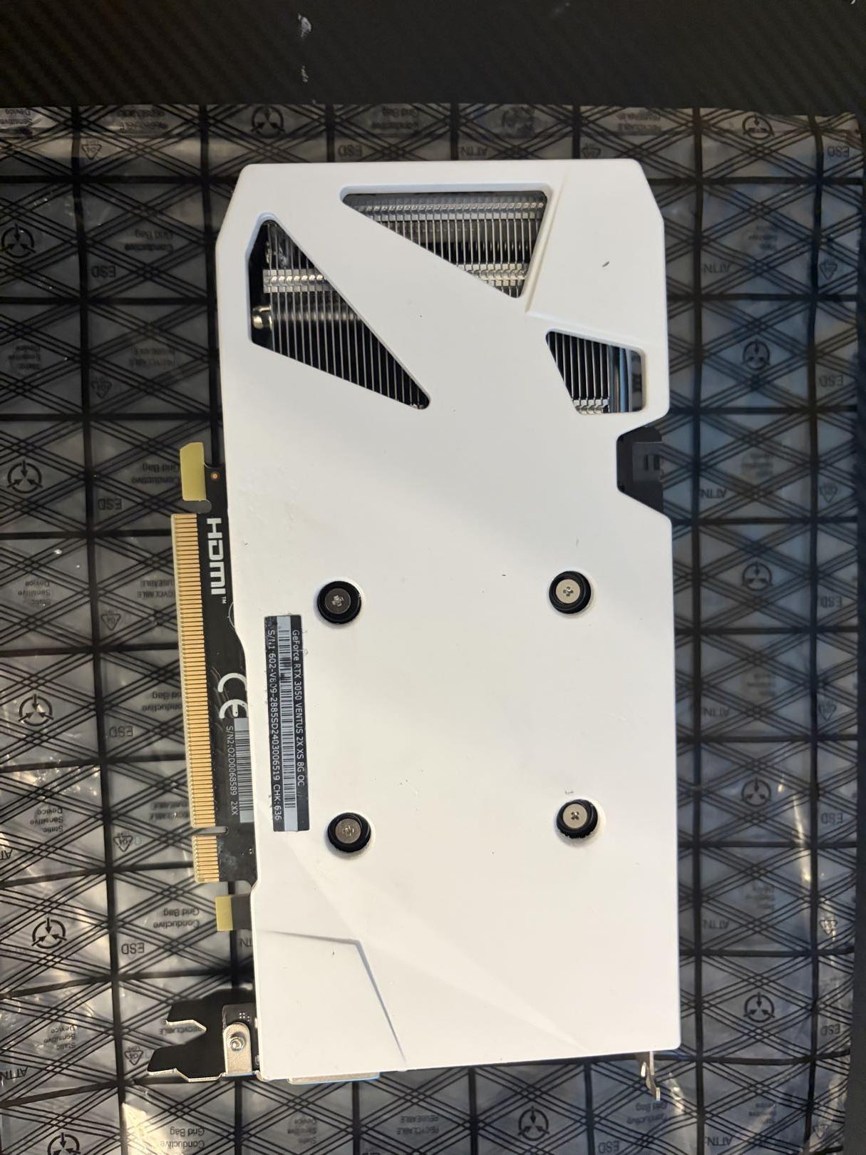 ❄️WHITE MSI GeForce RTX 3050 VENTUS 2X XS 8G OC🐻‍❄️