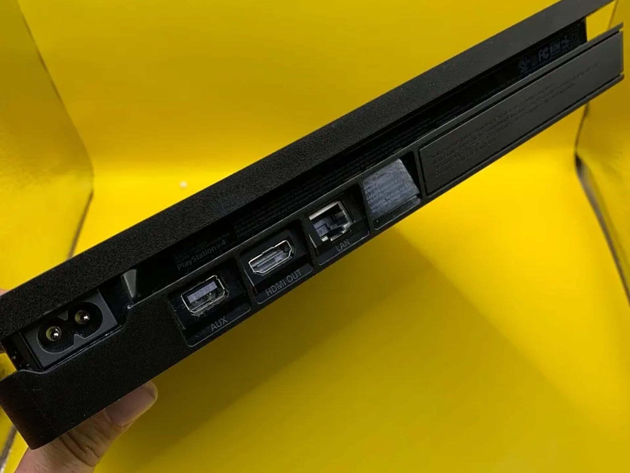 Ps4 Playstation 4 With Controller