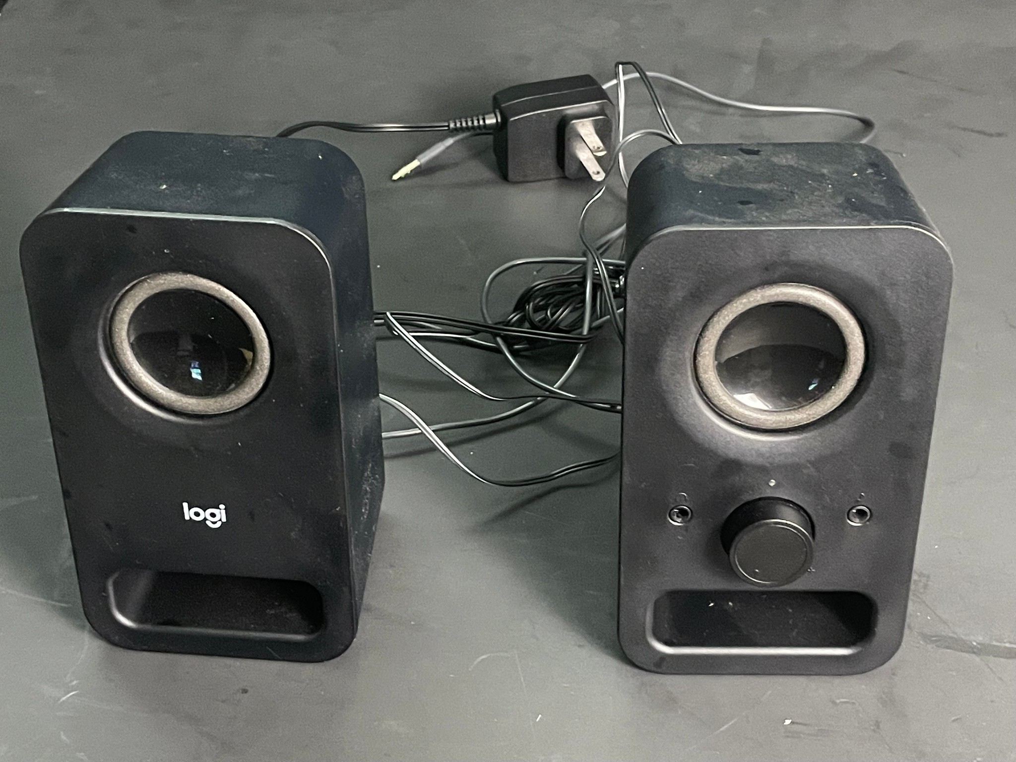 Logitech Z150 Multimedia Speakers PC, Mac, Laptops (‎980-000802) | Free Shipping