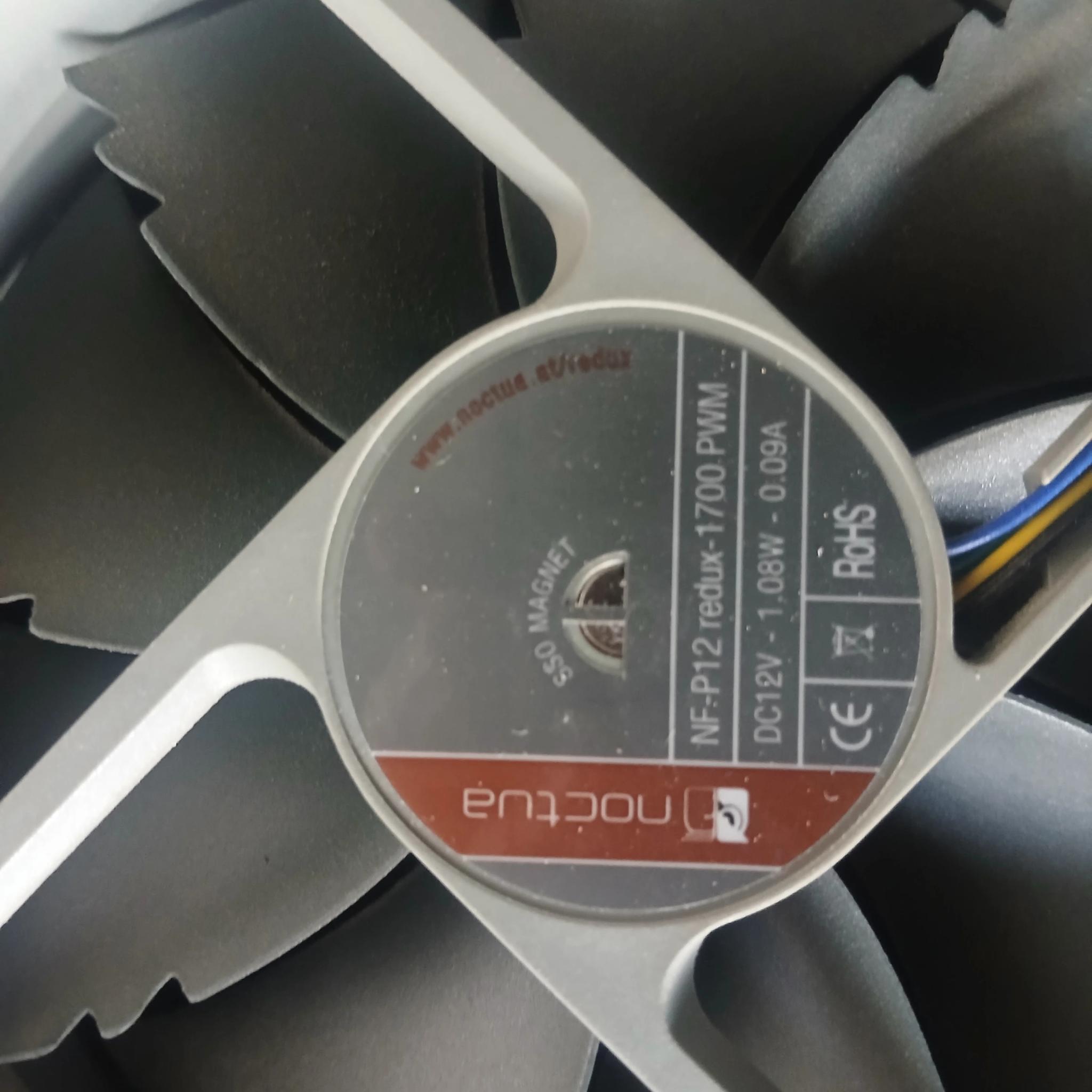 Sets of Noctua case fans 120mm and 140mm