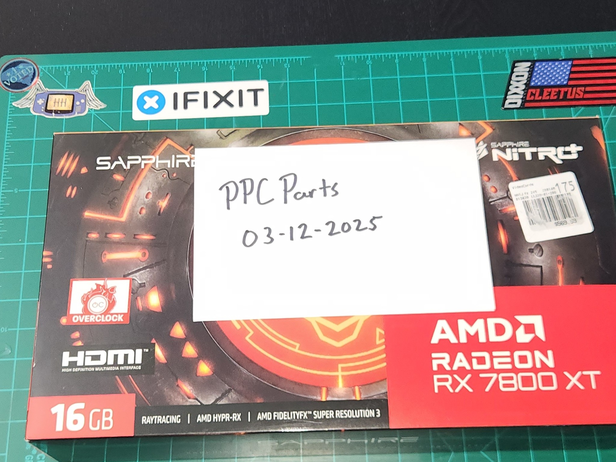 SAPPHIRE NITRO+ Radeon RX 7800 XT 16GB GDDR6 PCI Express 4.0 x16 ATX Graphics Card 11330-01-20G