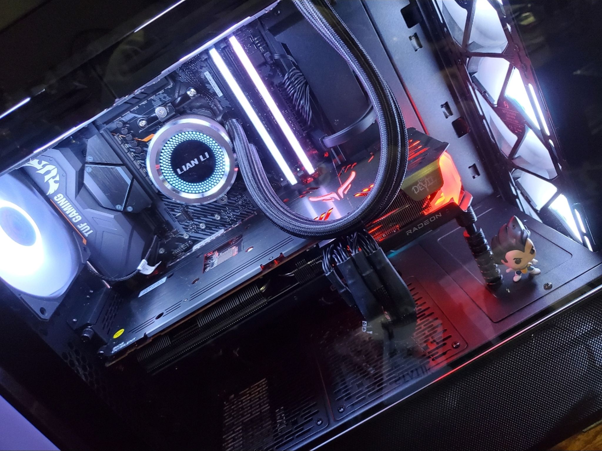 AMD 5800X, RED DEVIL RX6750XT 12G, 1TB, 32G CORSAIR VENGEANCE, TUF GAMING X570-PLUS WIFI, LIAN LI