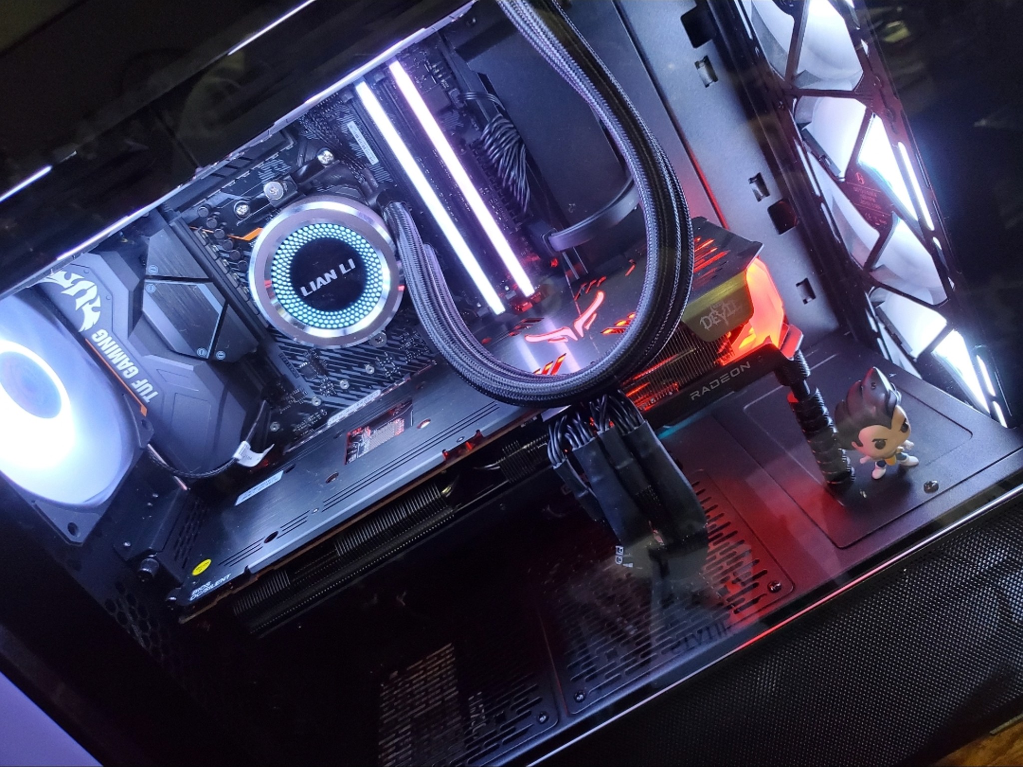 AMD 5800X, RED DEVIL RX6750XT 12G, 1TB, 32G CORSAIR VENGEANCE, TUF GAMING X570-PLUS WIFI, LIAN LI