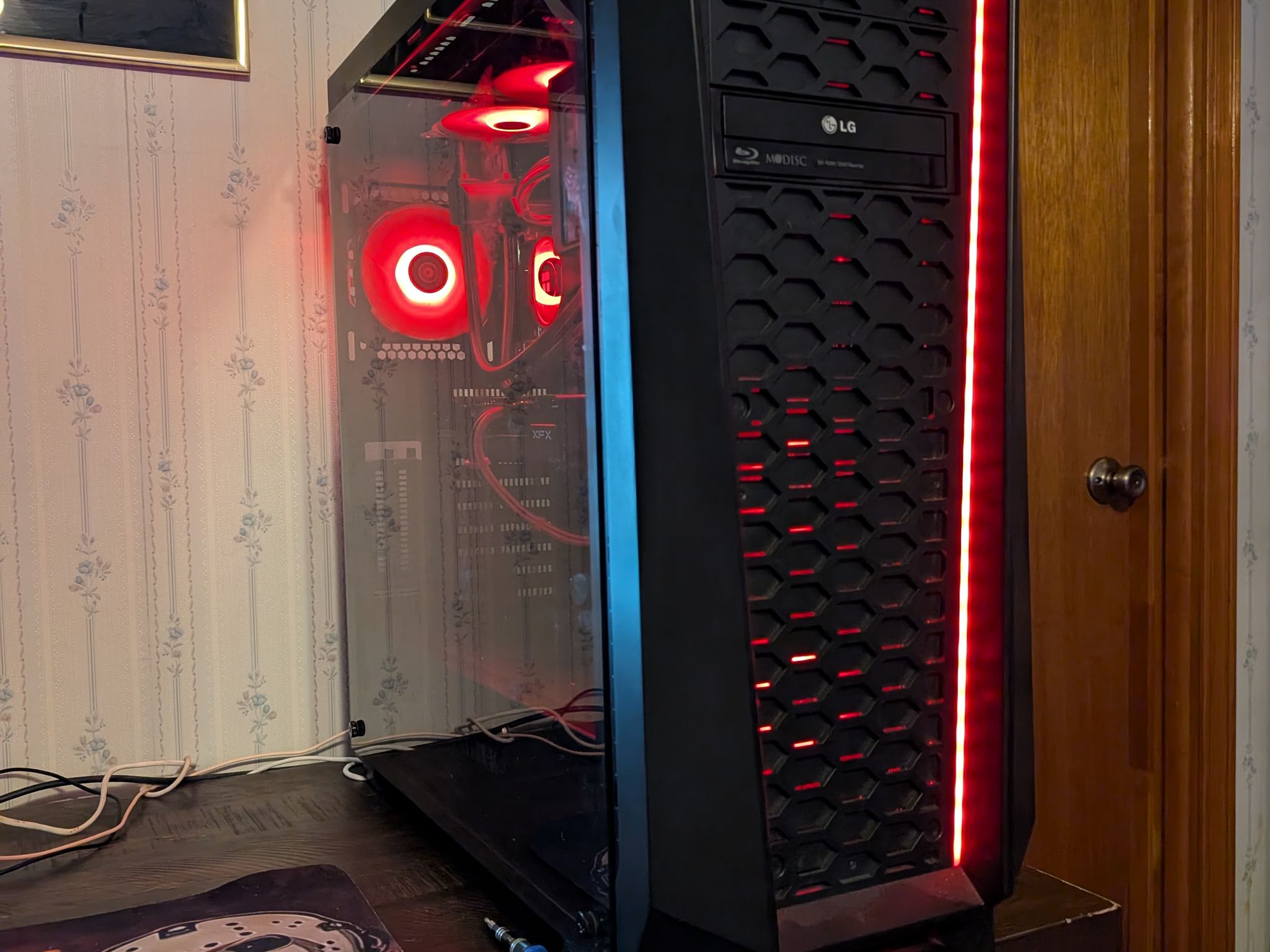 RX 6600XT Ryzen 5 3700x 16GB 800 GB  Windows 11 PRO Gaming PC Powerhouse