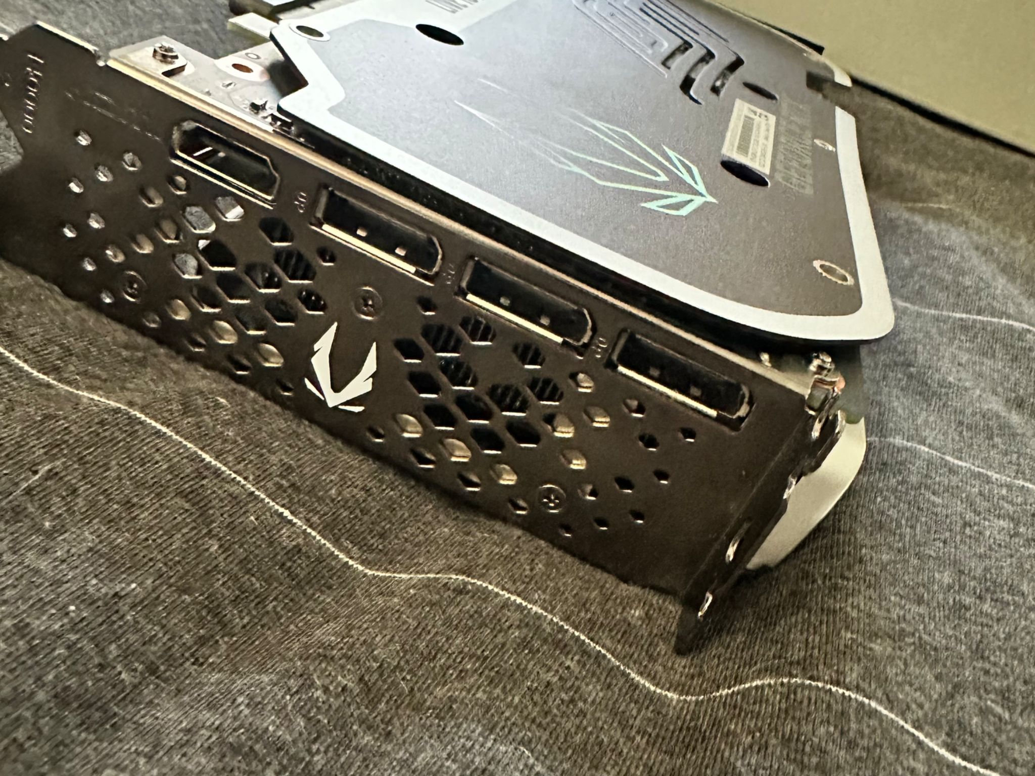 ZOTAC RTX 4060 Ti 16GB AMP – Excellent Condition w/ Original Box