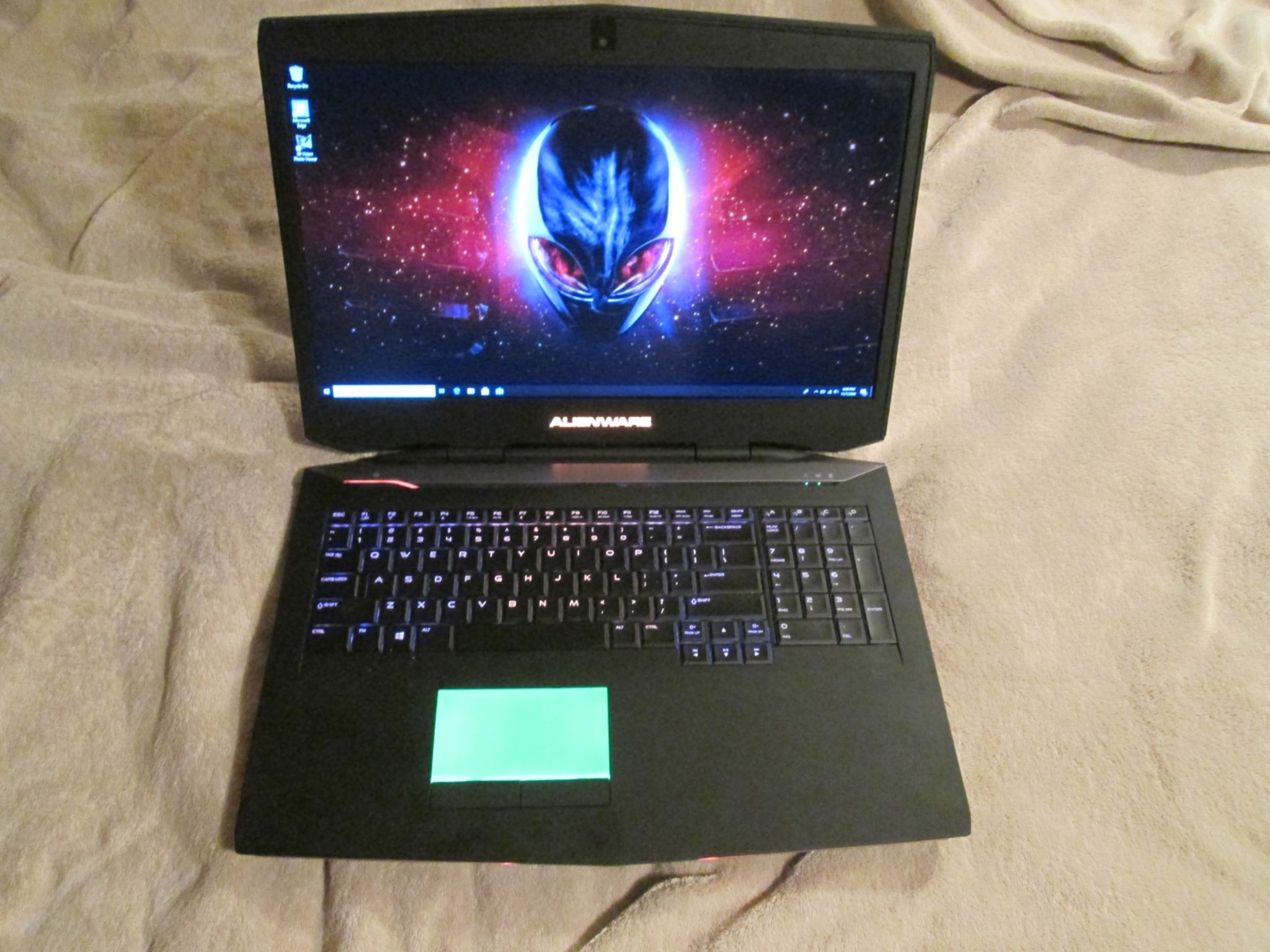 Alienware 17 Windows 10 i7 Gaming Laptop