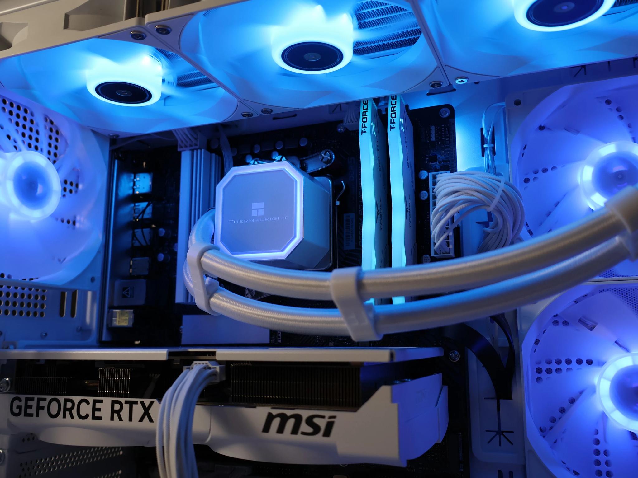 🧊HOTH🧊 Gaming PC | AMD Ryzen 5 7400F | 32GB DDR5 | RTX 5070 | 1TB SSD | Win11 | Wi-Fi