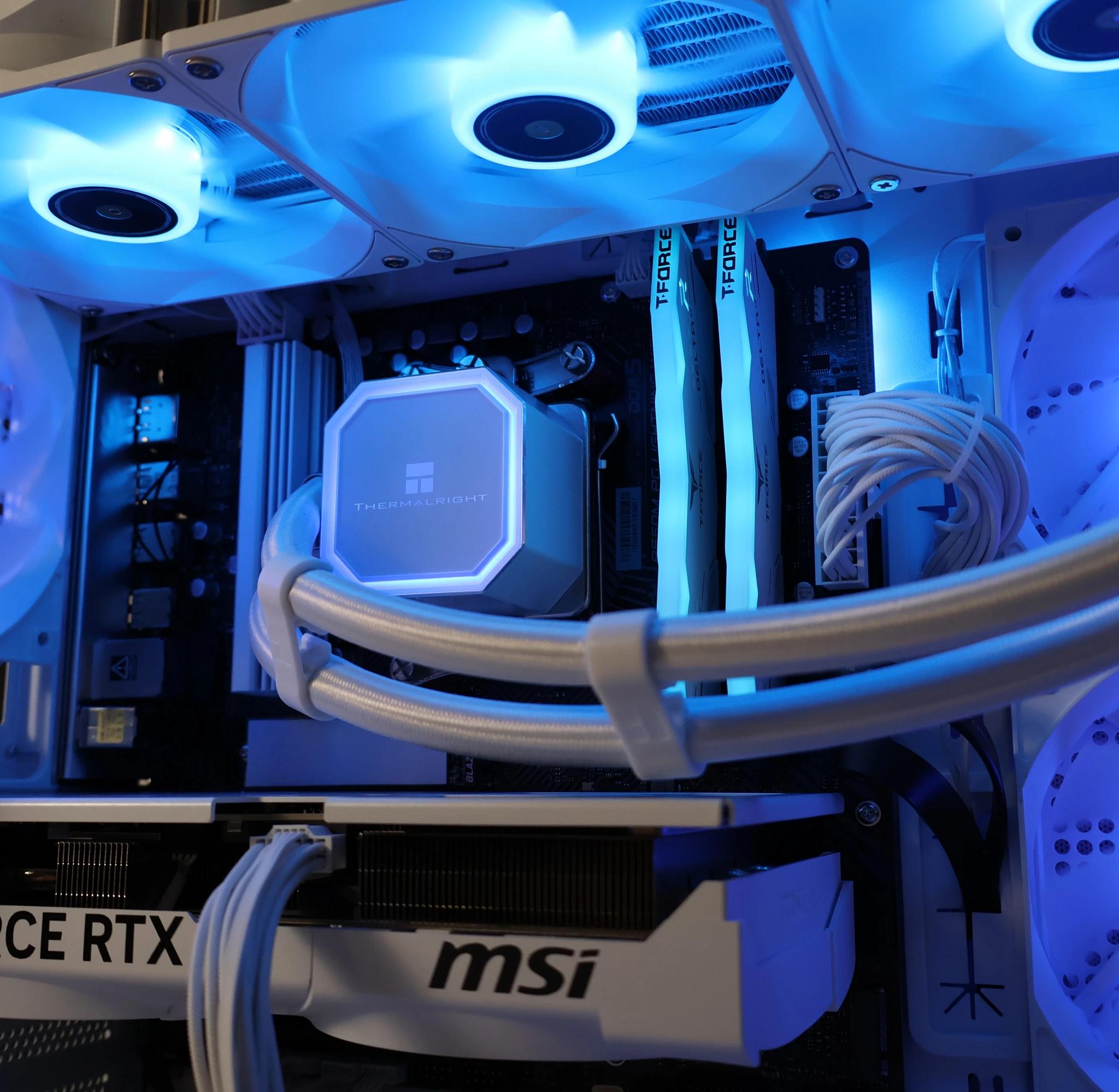 🧊HOTH🧊 Gaming PC | AMD Ryzen 5 7400F | 32GB DDR5 | RTX 5070 | 1TB SSD | Win11 | Wi-Fi