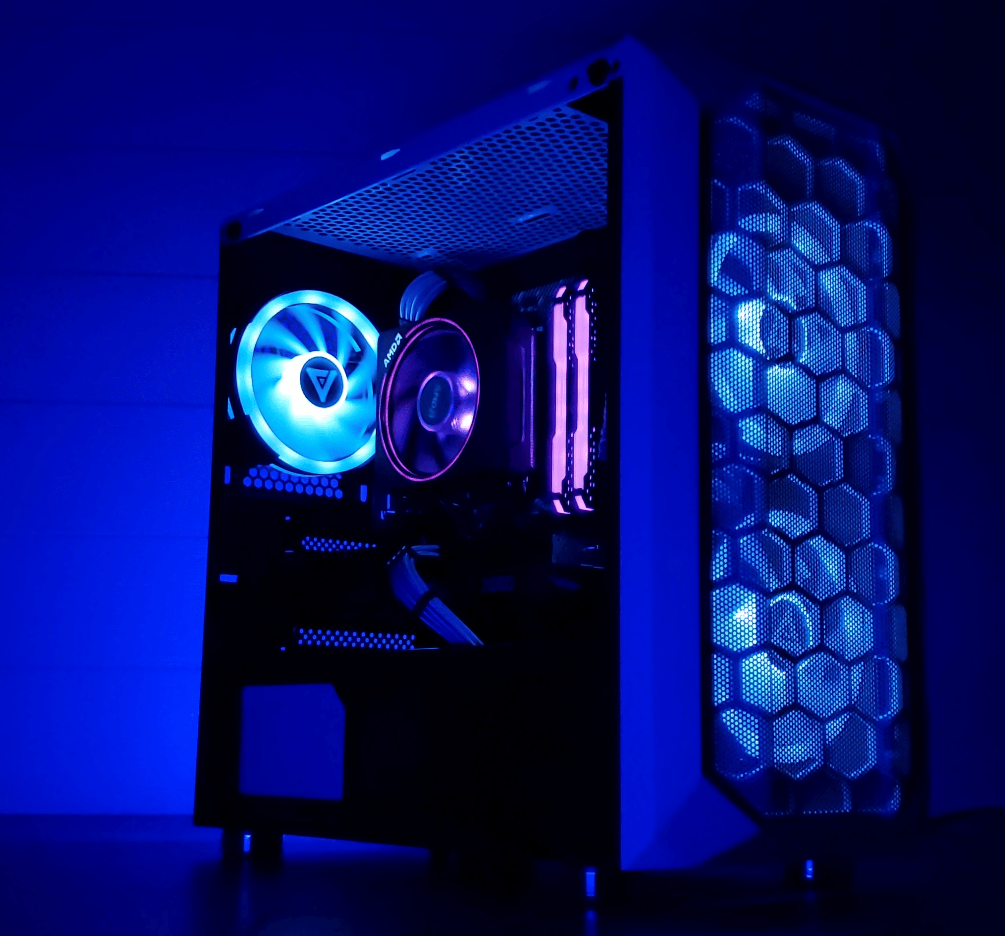 Prism mk2 | RTX 2060 Super - Ryzen 5 2600x Gaming PC