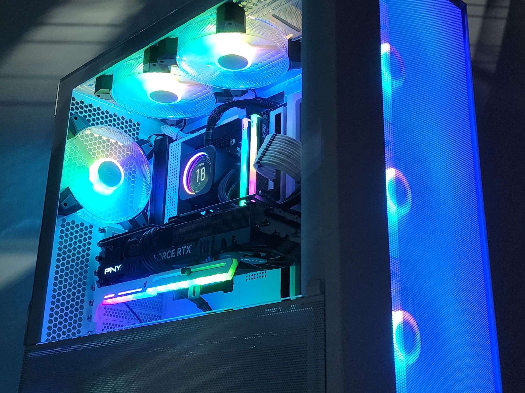Gaming PC Ryzen 7 7700 32GB RAM 1TB SSD RTX 4070 Ti 12GB Windows 11 Computer