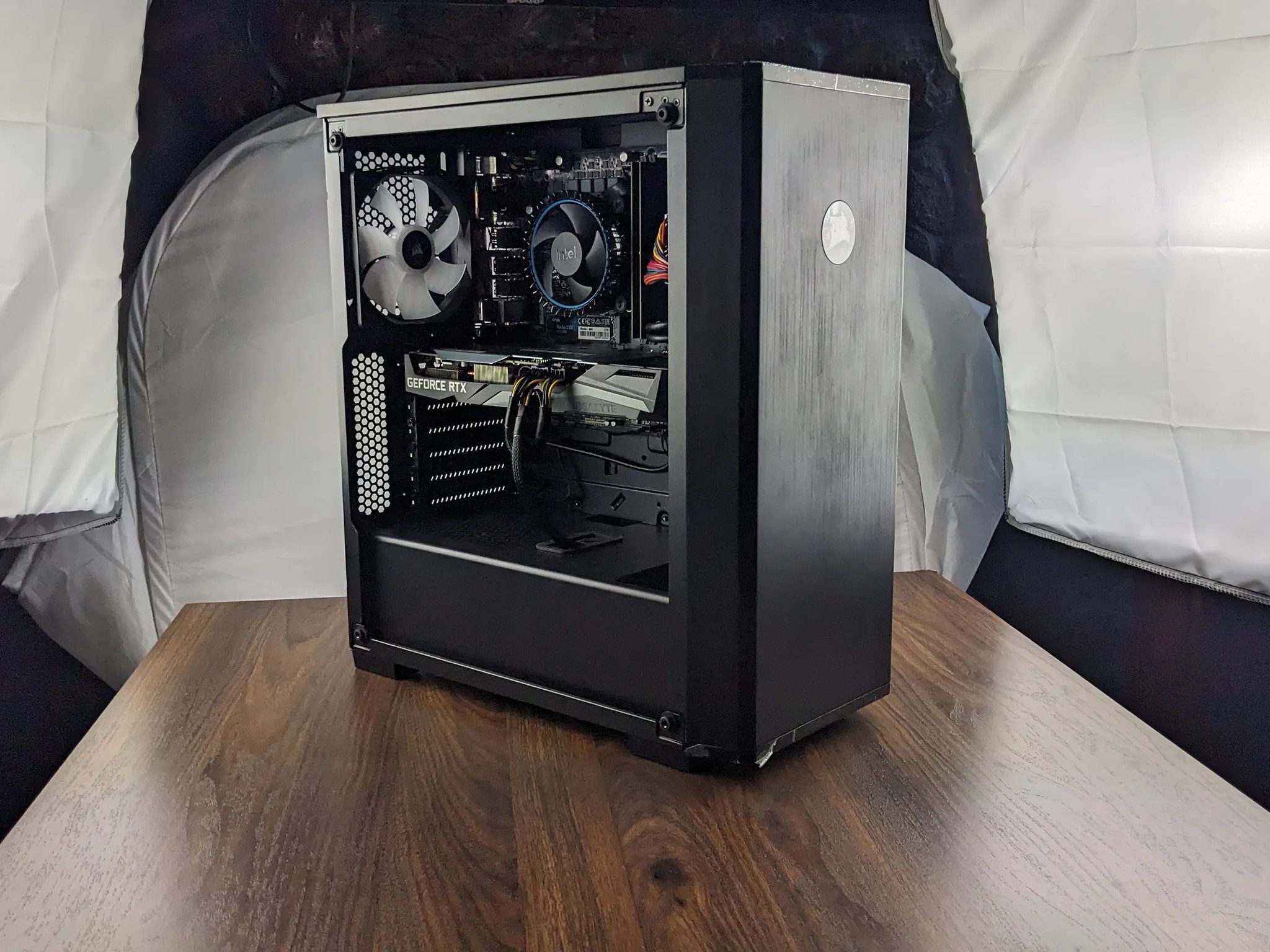 High-Mid, 12100F, 3060TI, DDR5 16GB, 2TB NVMe, Gaming PC
