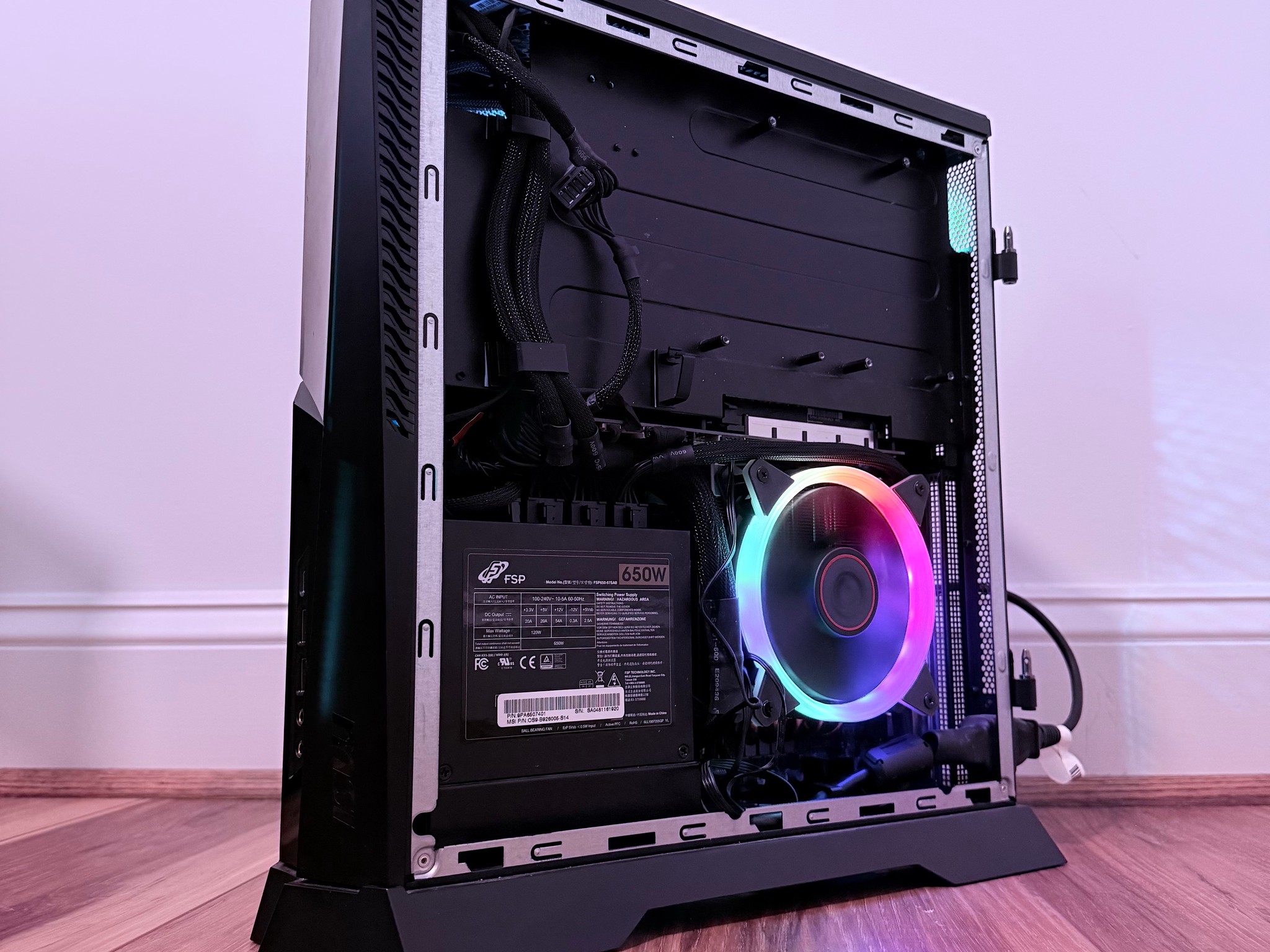 ⚫️"Abyss Nova"⚫️ | 1080/1440p Gaming | RTX 2080 Ti | Intel i9 9900kf | 16GB Ram | 512gb NVMe SSD