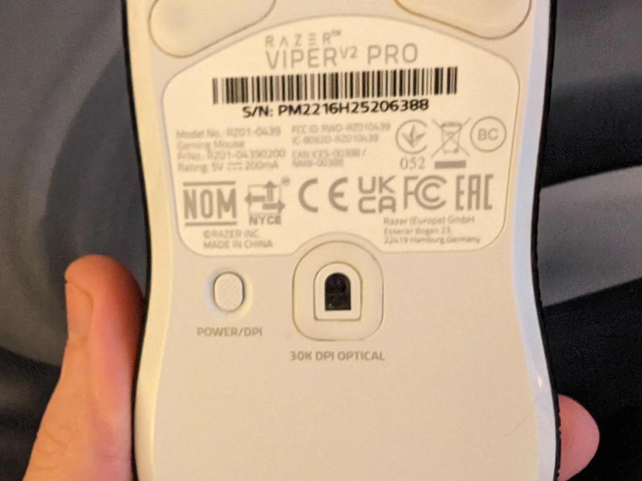 Razer Viper V2 Pro Wireless - White with Upgraded Skates