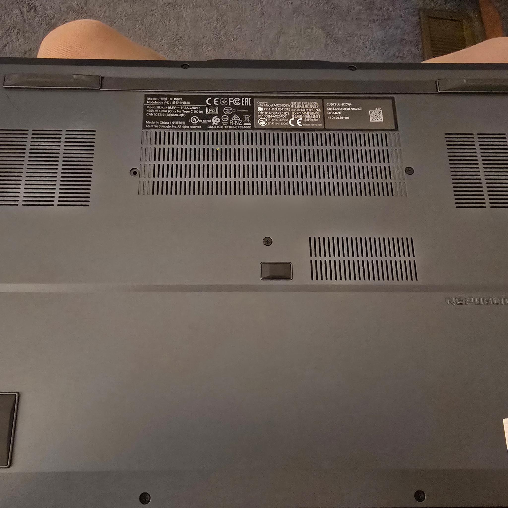 Asus ROG Zephryus M15